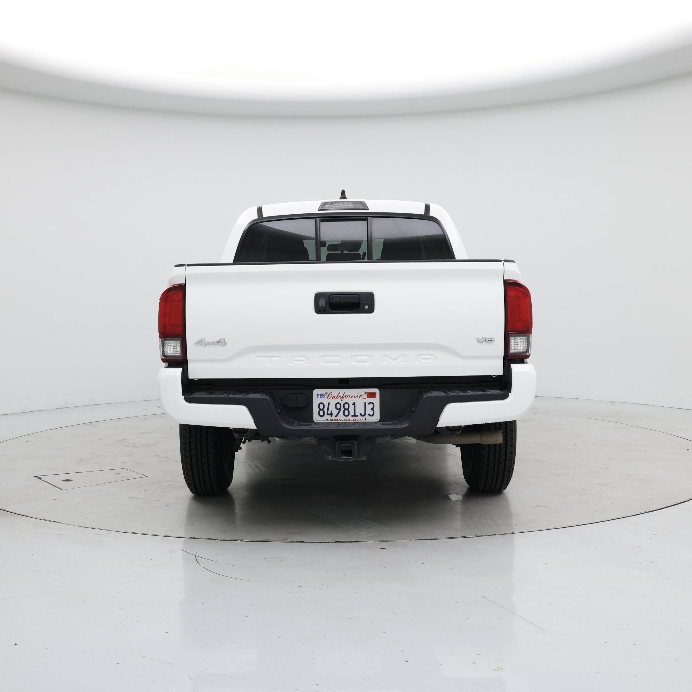 Thumbnail: 2022 Toyota Tacoma - 6