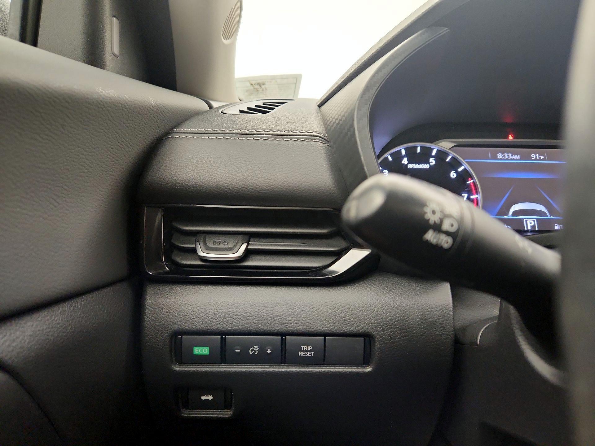 Thumbnail: 2021 Nissan Sentra - 13