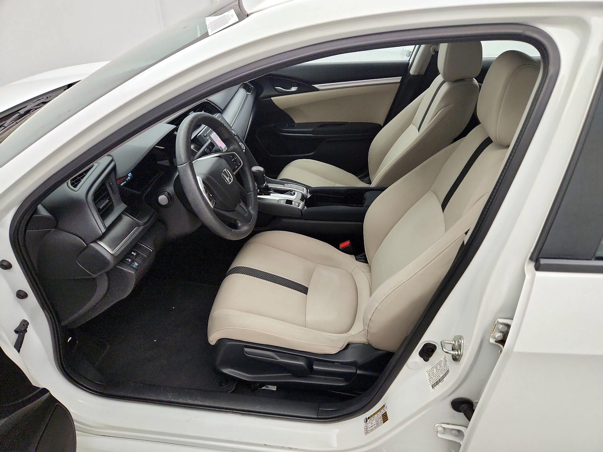 Thumbnail: 2016 Honda Civic - 11