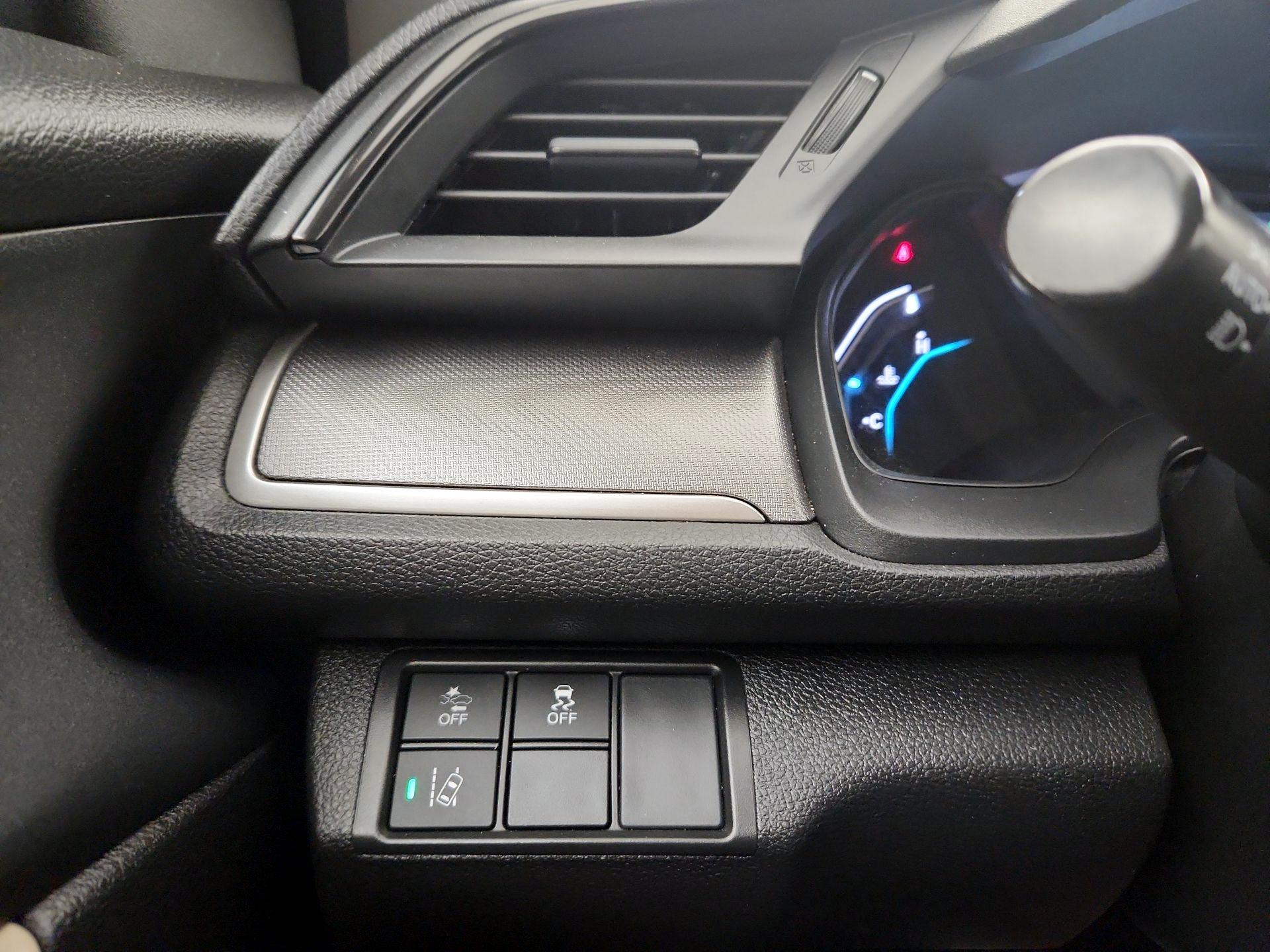 Thumbnail: 2016 Honda Civic - 13