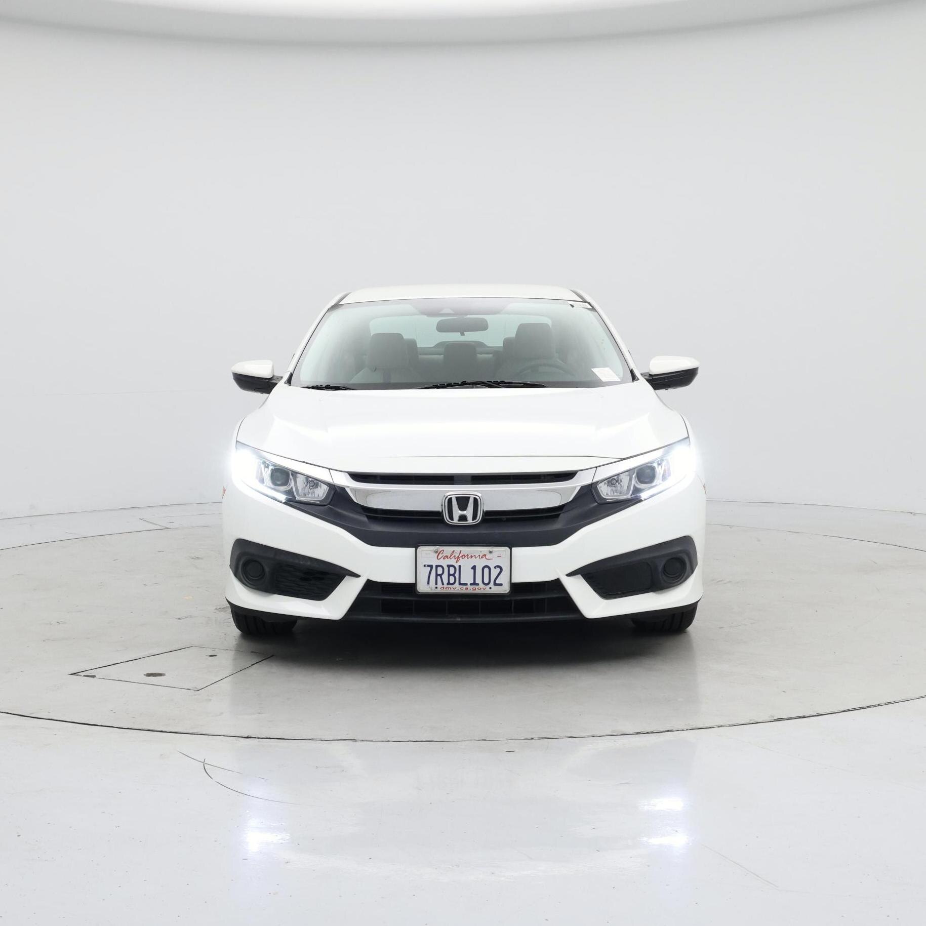 Thumbnail: 2016 Honda Civic - 5