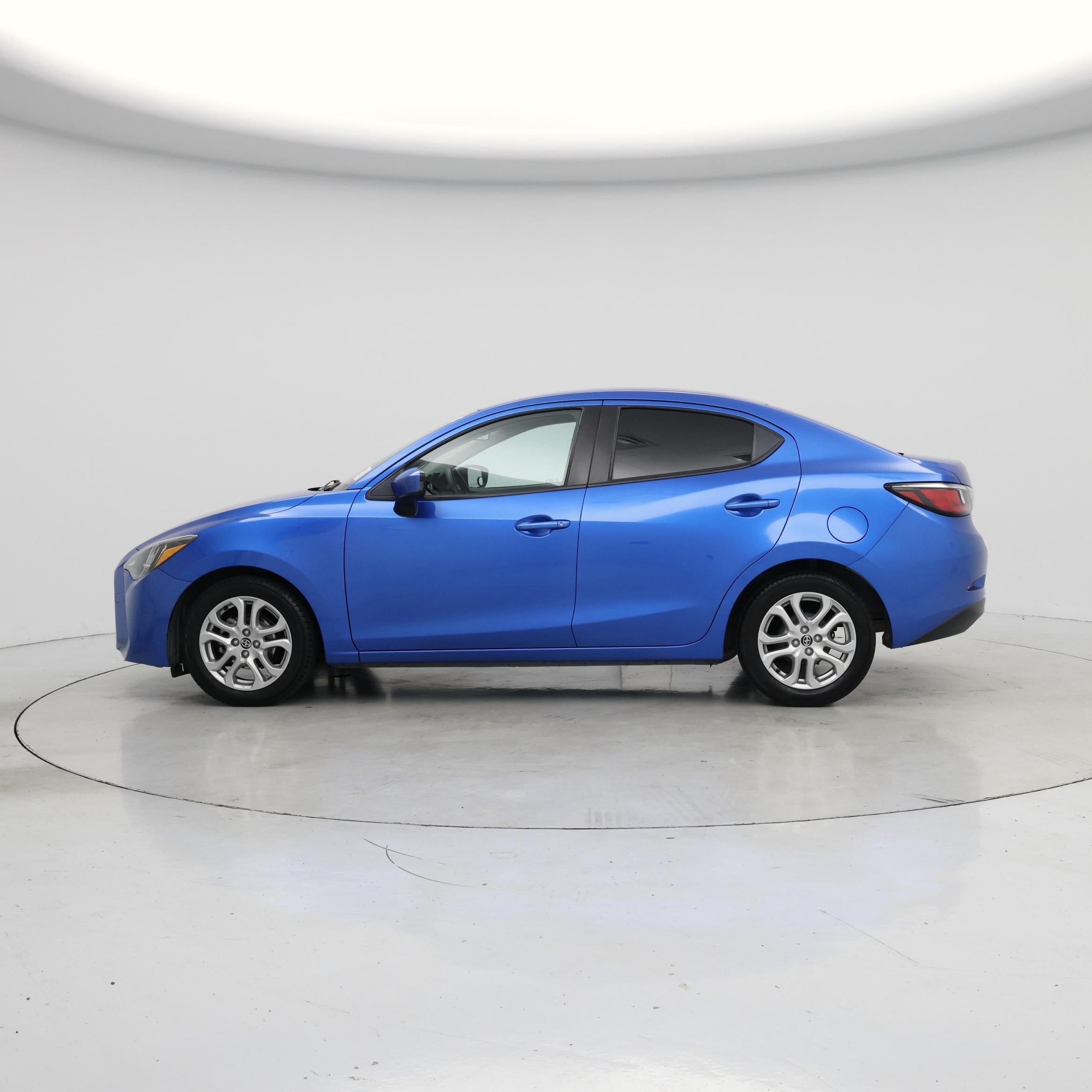 Thumbnail: 2016 Scion iA - 3