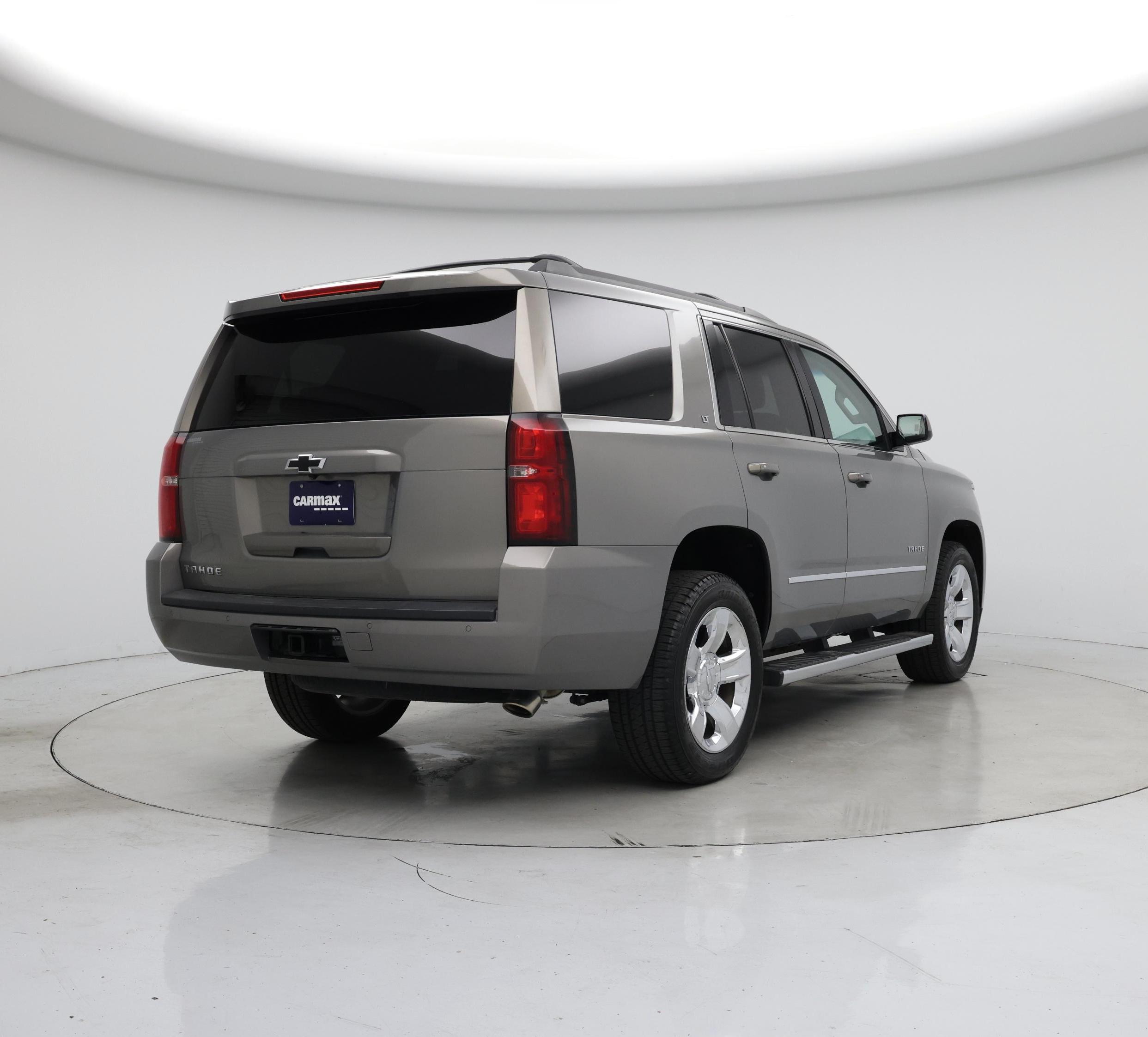 Thumbnail: 2018 Chevrolet Tahoe - 8