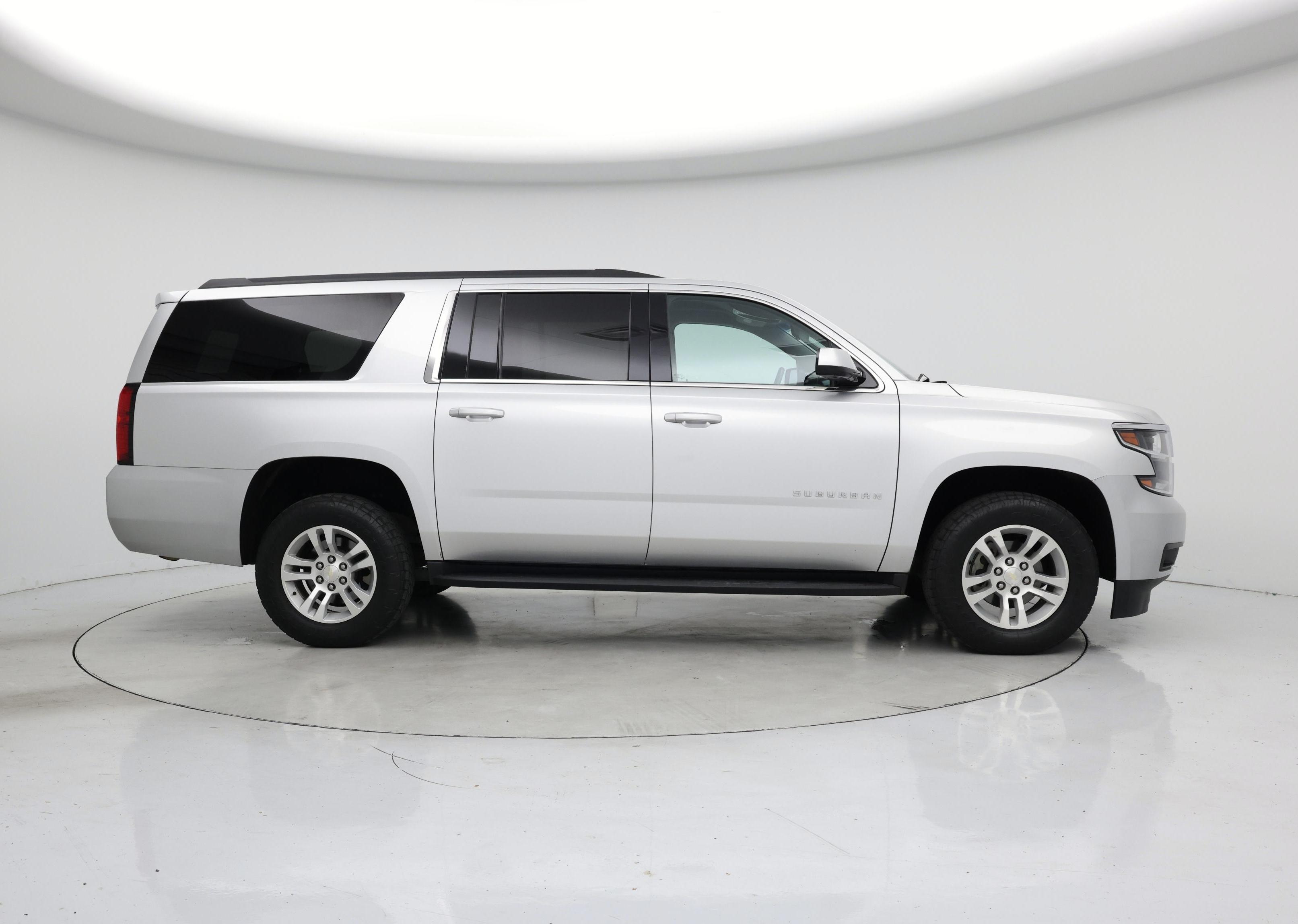 Thumbnail: 2019 Chevrolet Suburban - 7