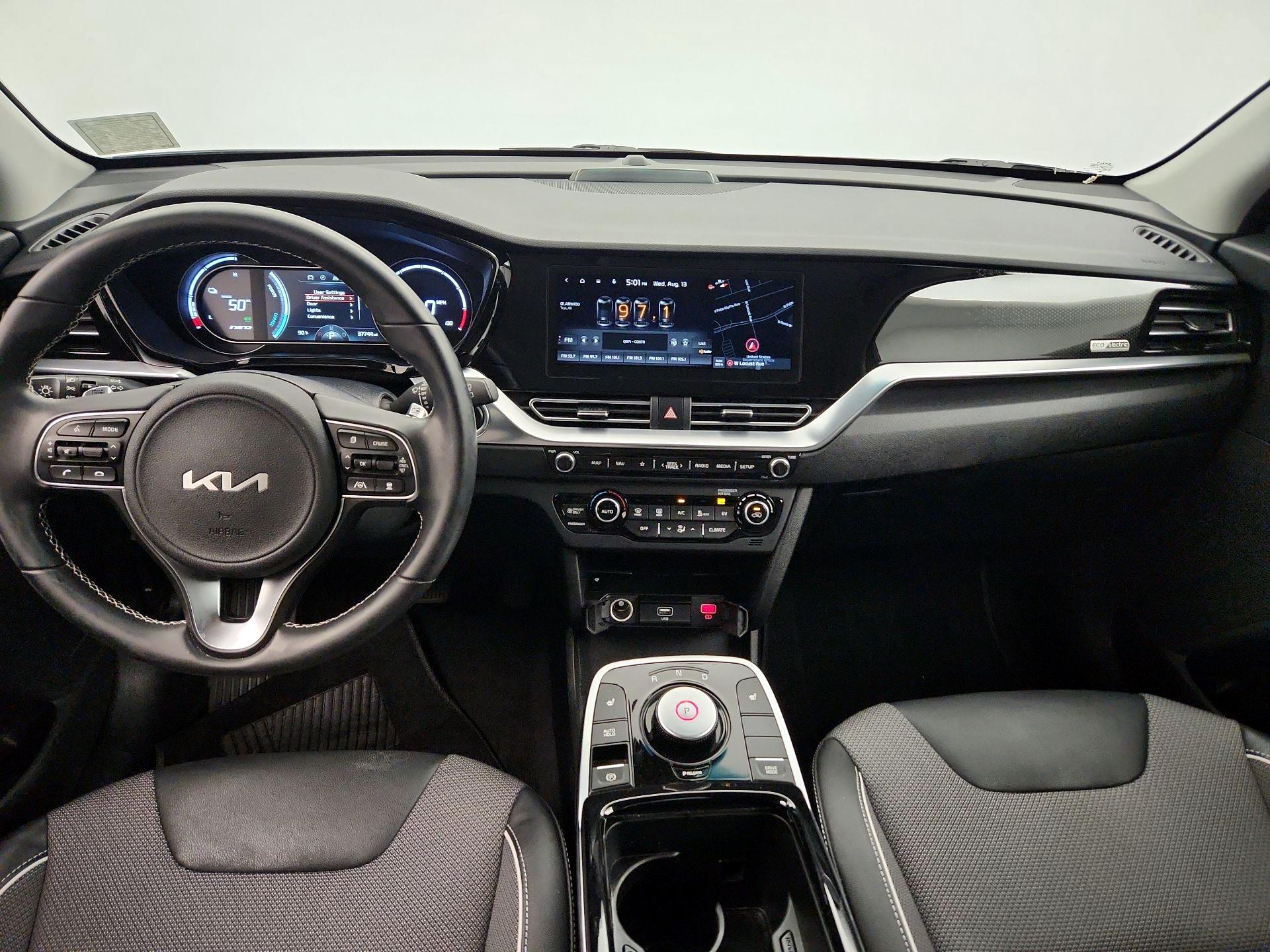 Thumbnail: 2022 Kia Niro - 9
