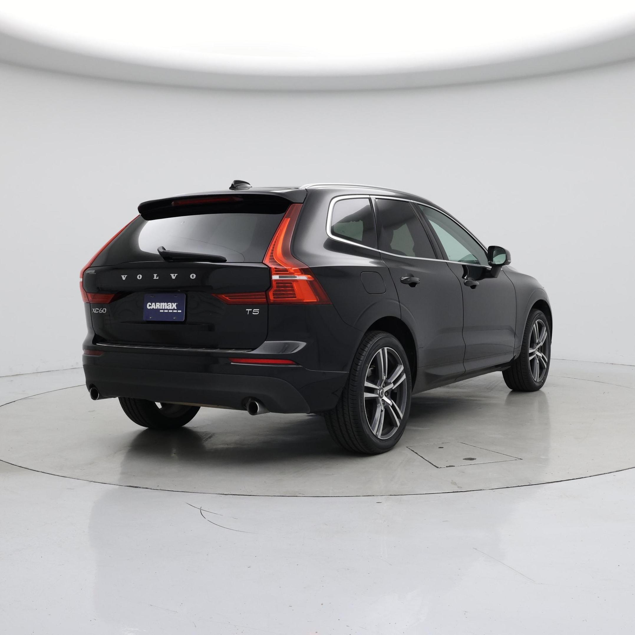 Thumbnail: 2019 Volvo XC60 - 8