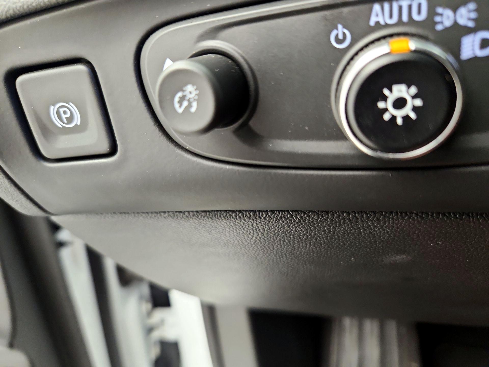 Thumbnail: 2021 Buick Enclave - 13