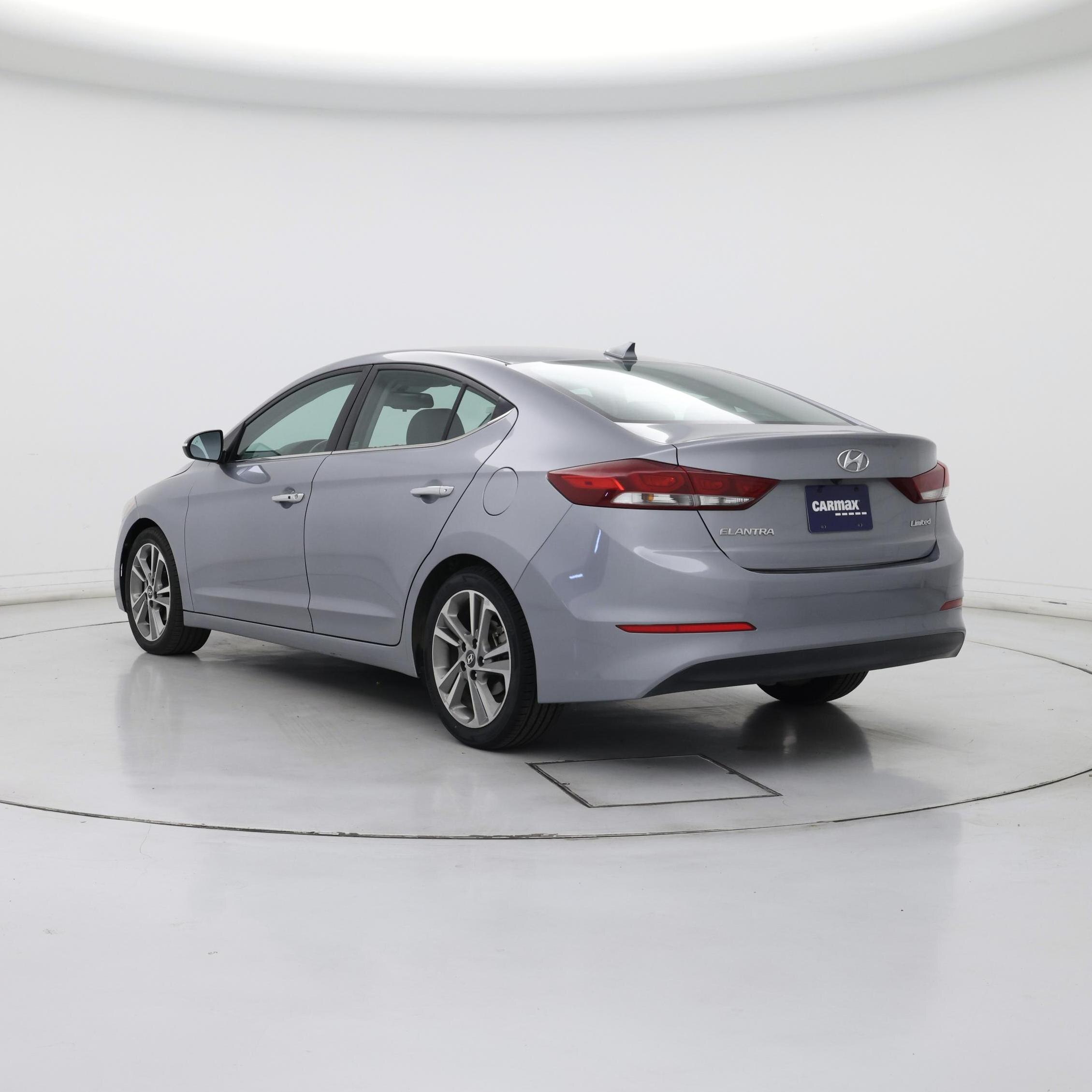 Thumbnail: 2017 Hyundai Elantra - 2