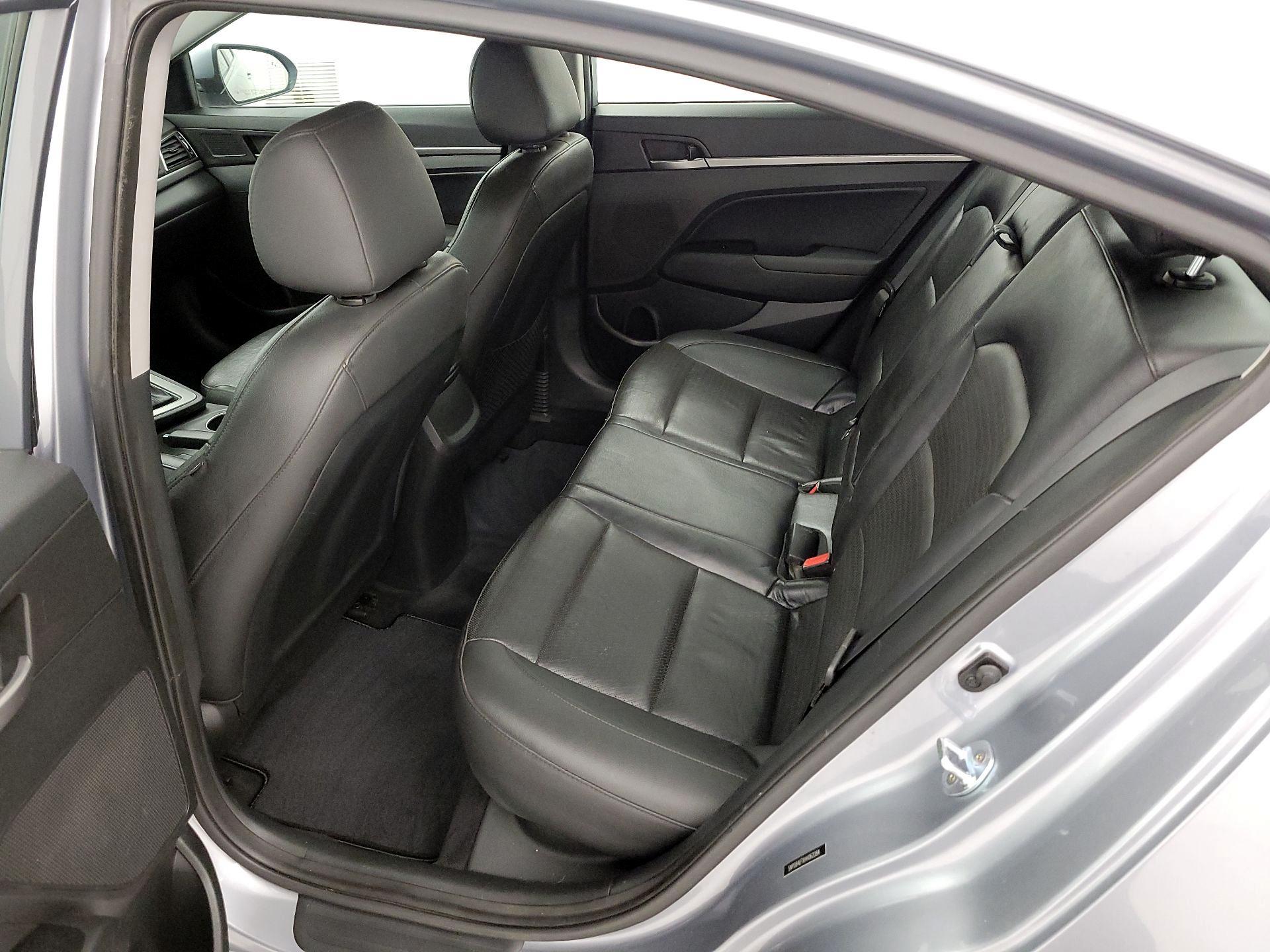 Thumbnail: 2017 Hyundai Elantra - 19