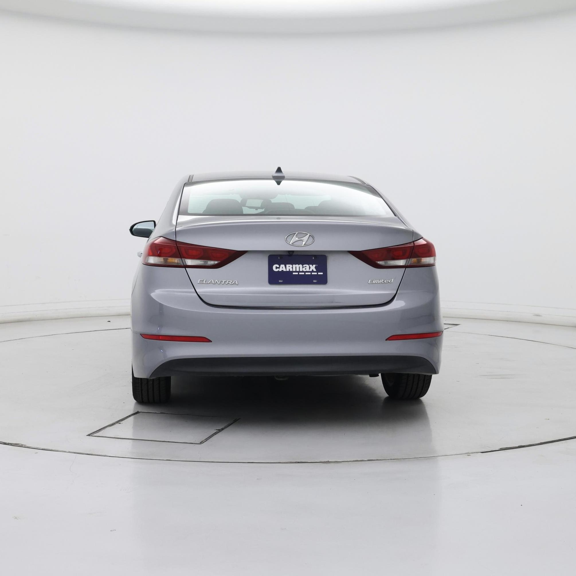 Thumbnail: 2017 Hyundai Elantra - 6