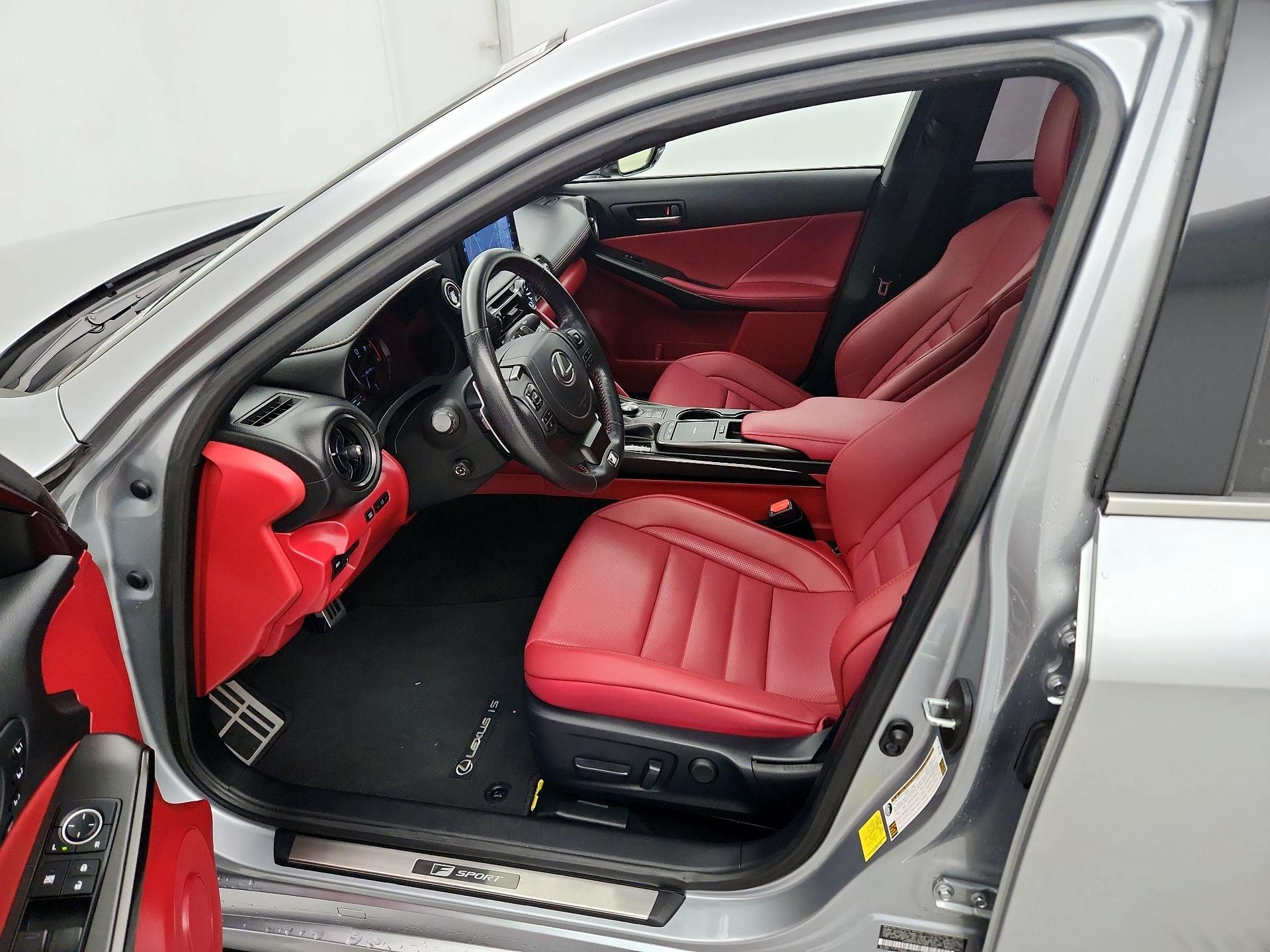 Thumbnail: 2023 Lexus IS - 11