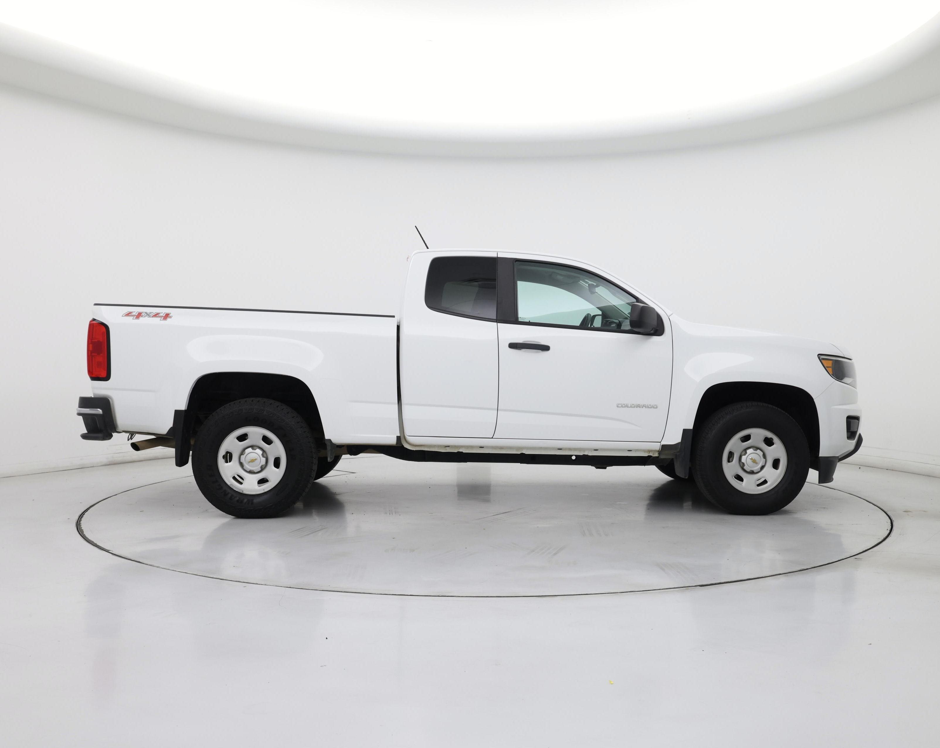Thumbnail: 2017 Chevrolet Colorado - 7