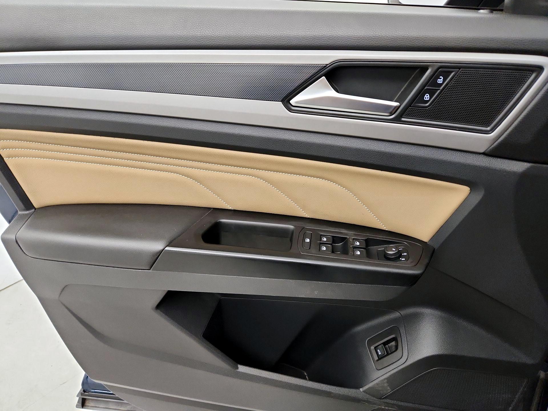Thumbnail: 2020 Volkswagen Atlas - 12