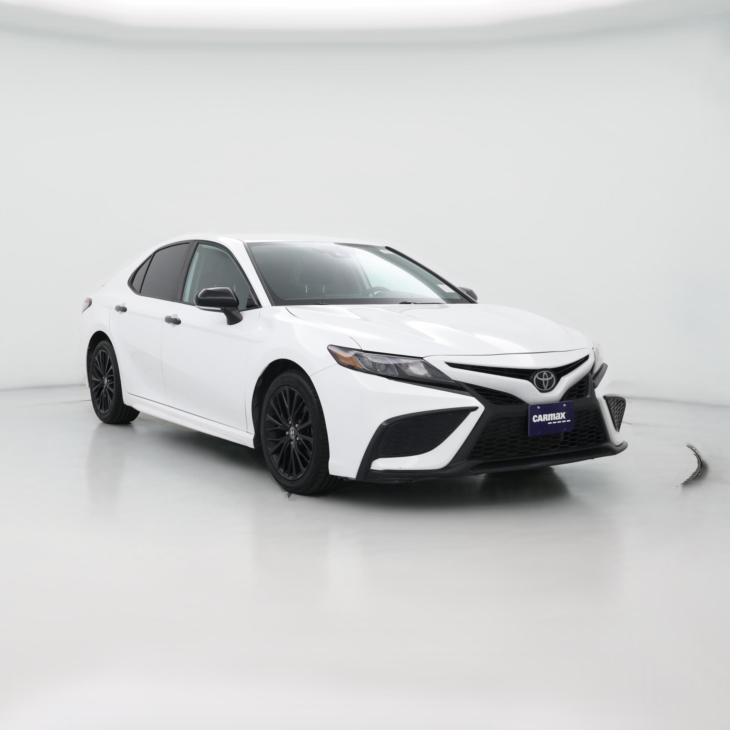 Thumbnail: 2022 Toyota Camry - 1