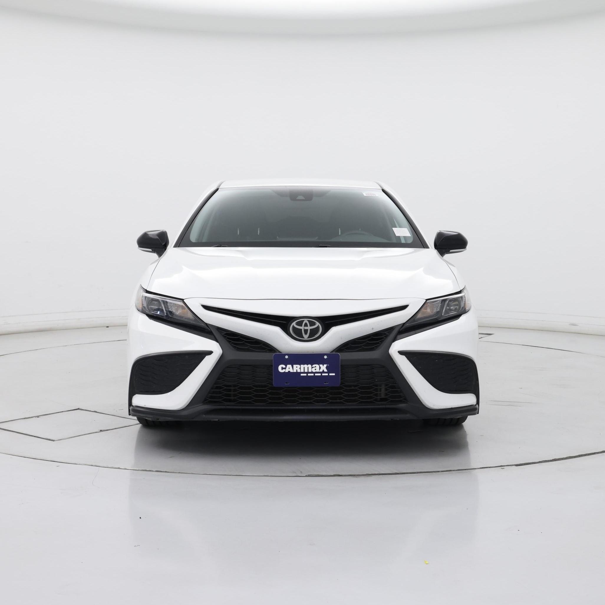 Thumbnail: 2022 Toyota Camry - 5