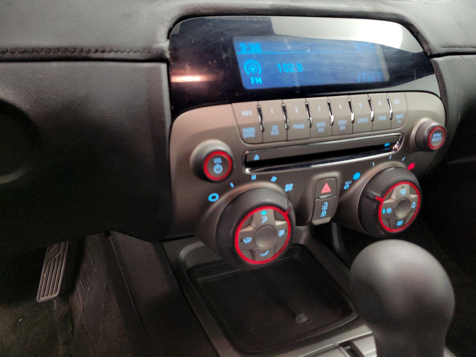 Thumbnail: 2015 Chevrolet Camaro - 15