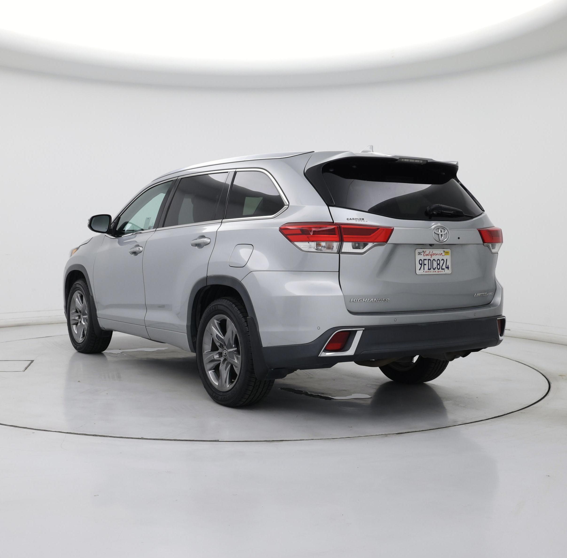 Thumbnail: 2018 Toyota Highlander - 2
