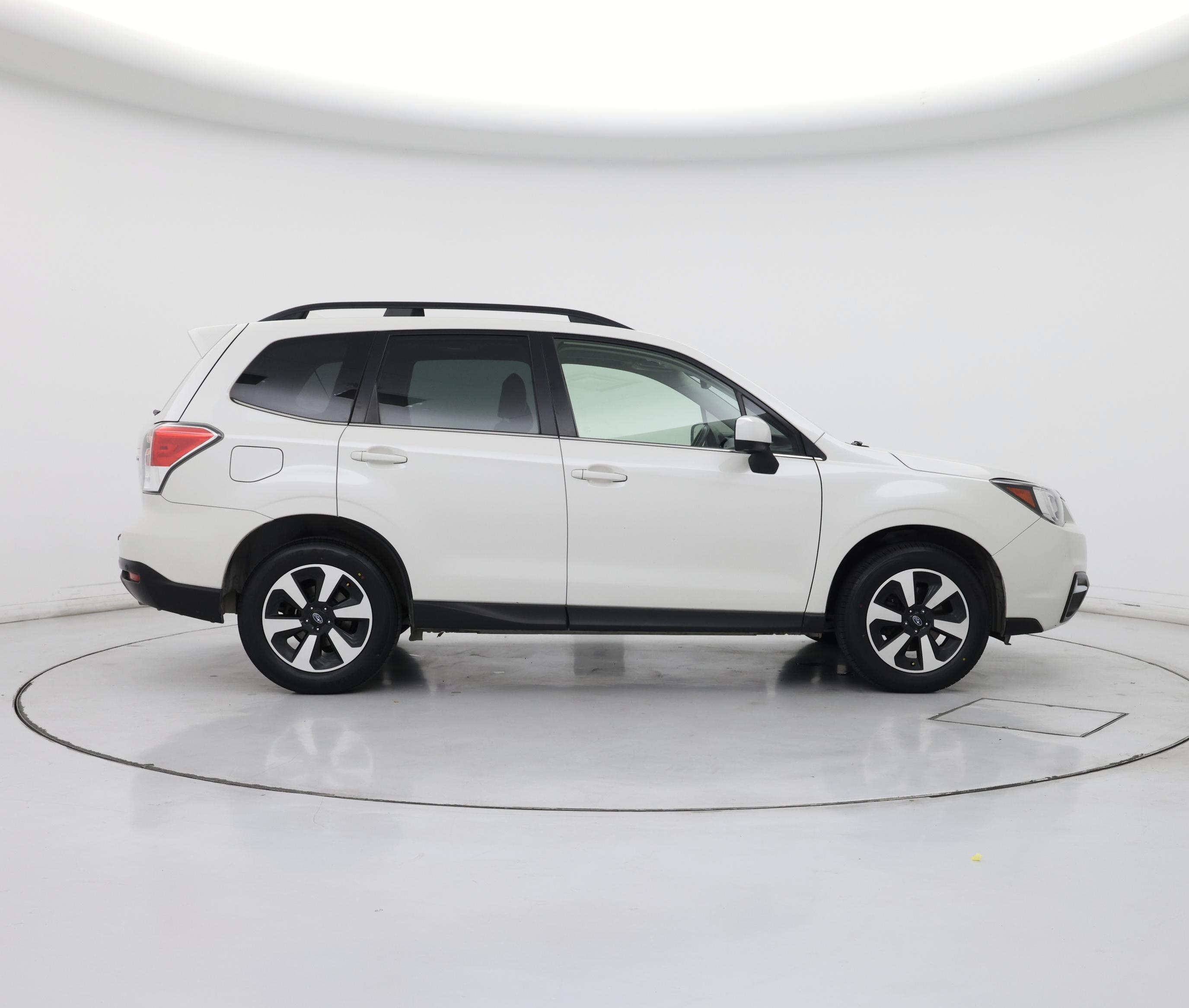 Thumbnail: 2018 Subaru Forester - 7