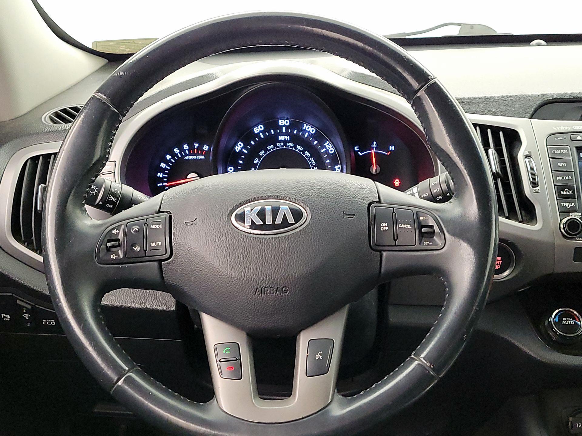 Thumbnail: 2015 Kia Sportage - 10