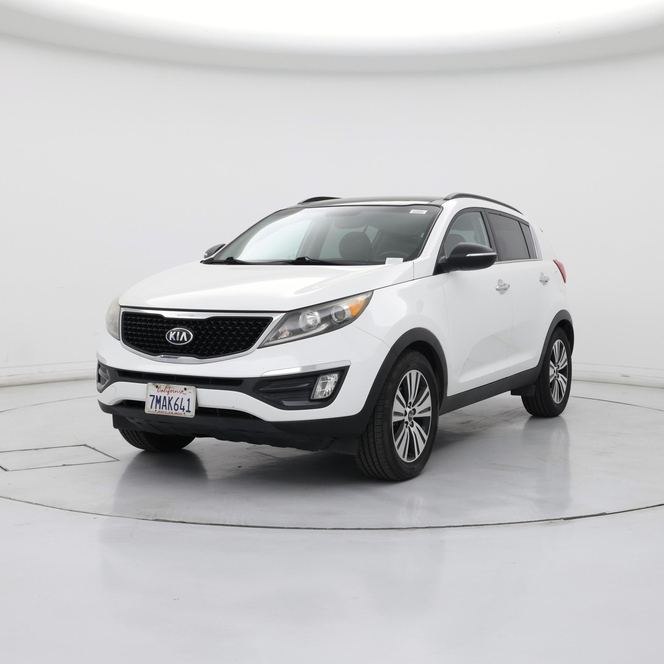 Thumbnail: 2015 Kia Sportage - 4