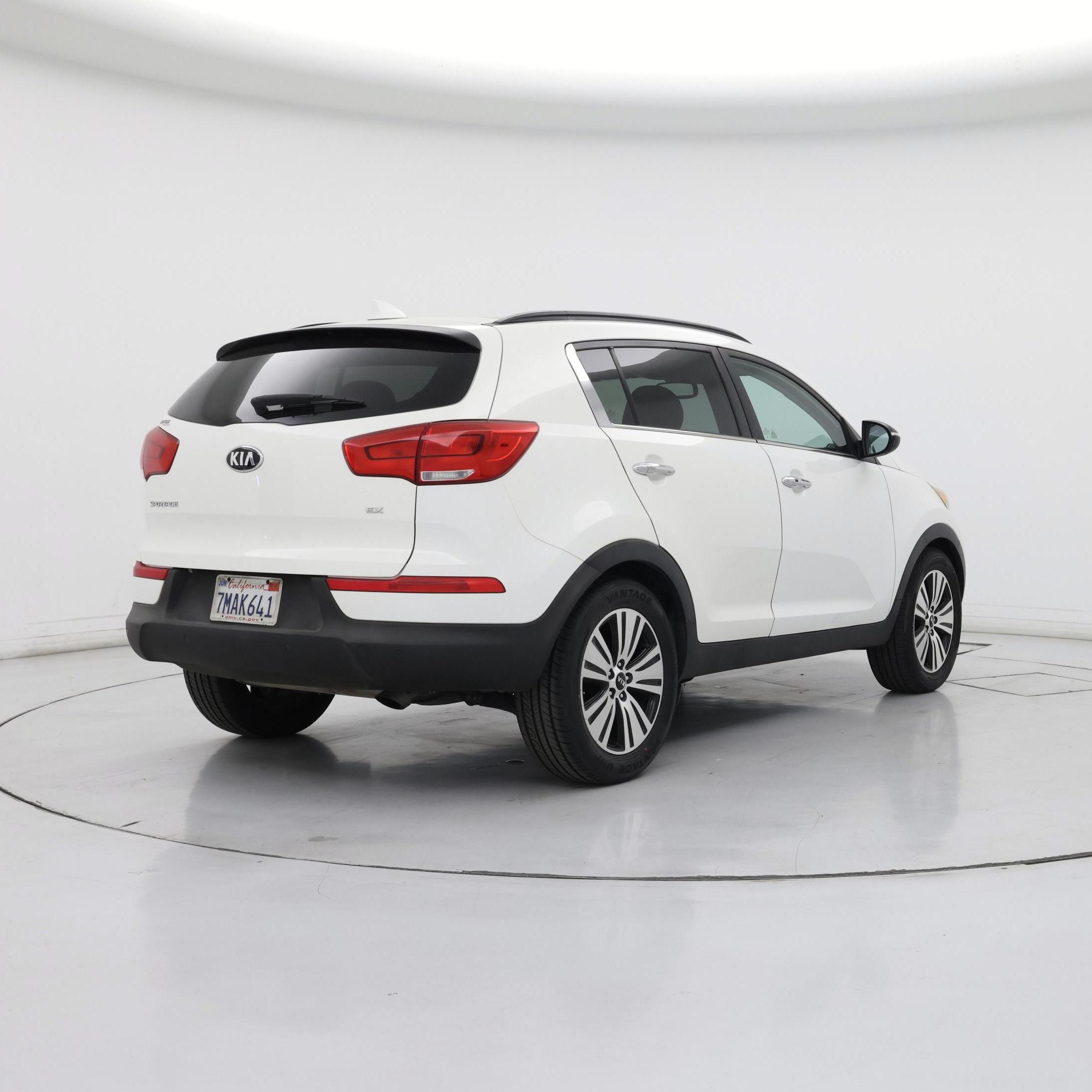 Thumbnail: 2015 Kia Sportage - 8