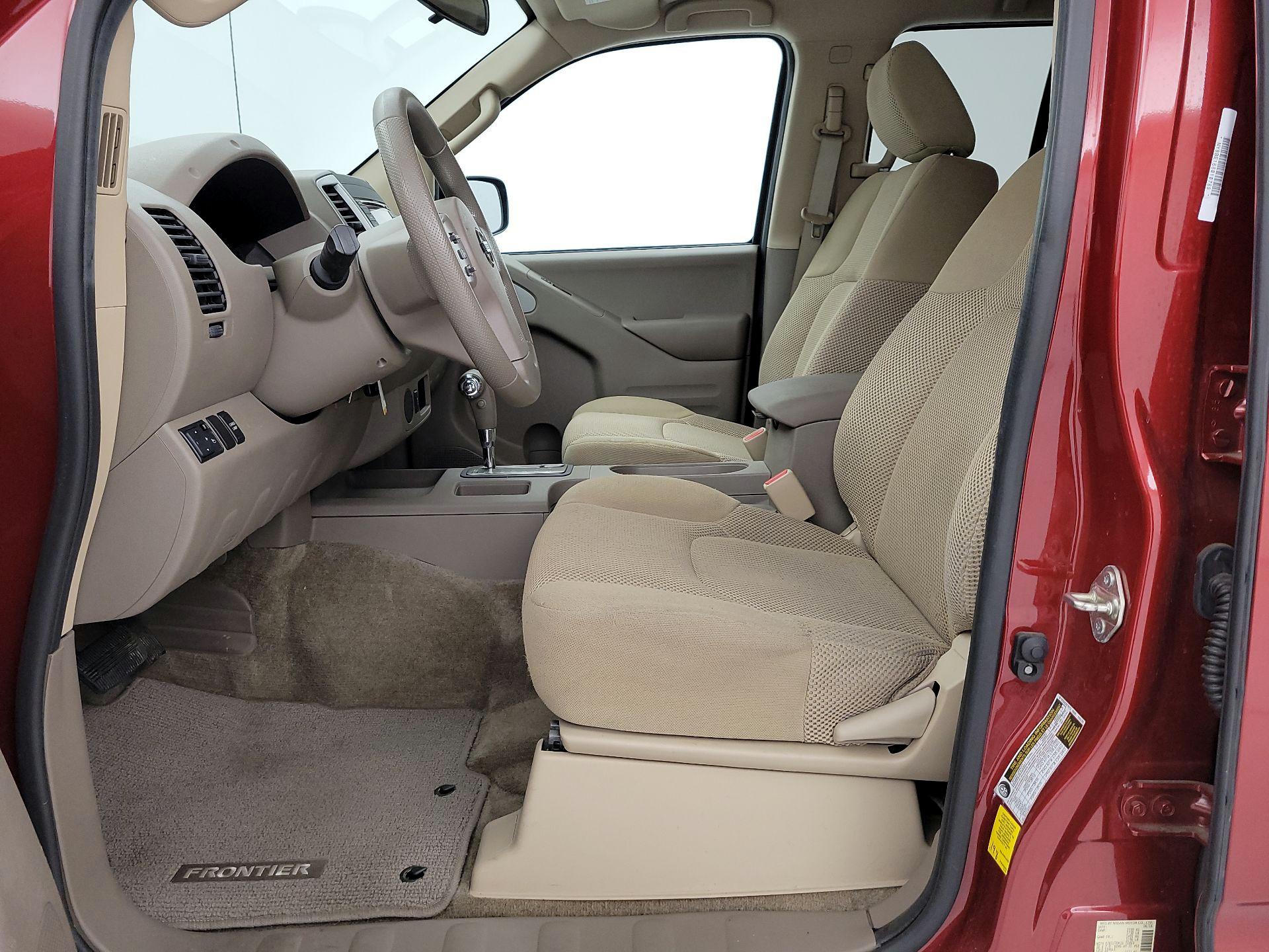 Thumbnail: 2016 Nissan Frontier - 11