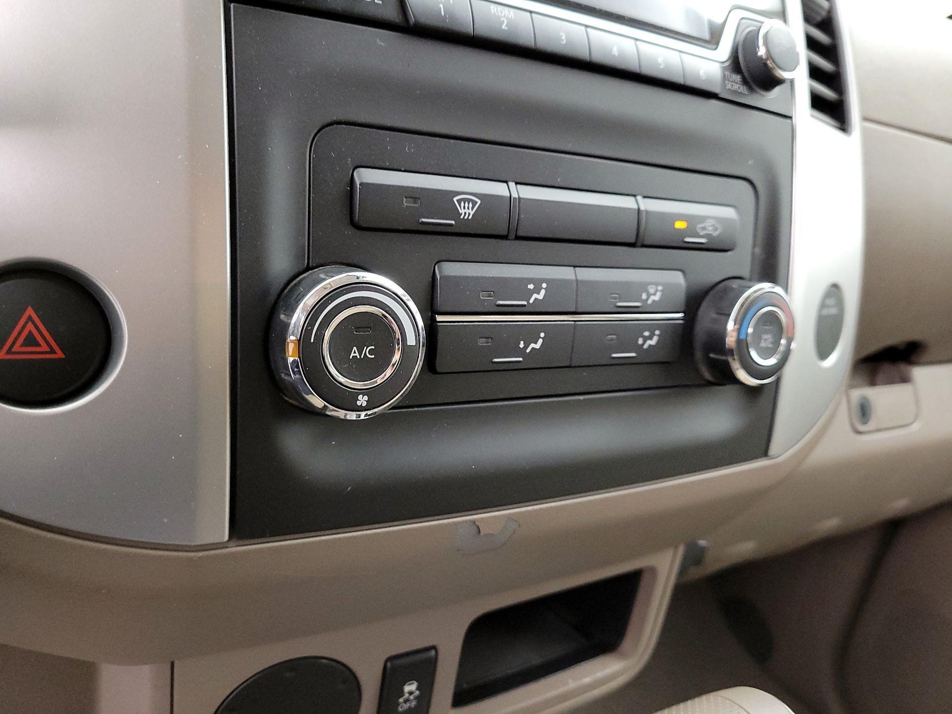 Thumbnail: 2016 Nissan Frontier - 15