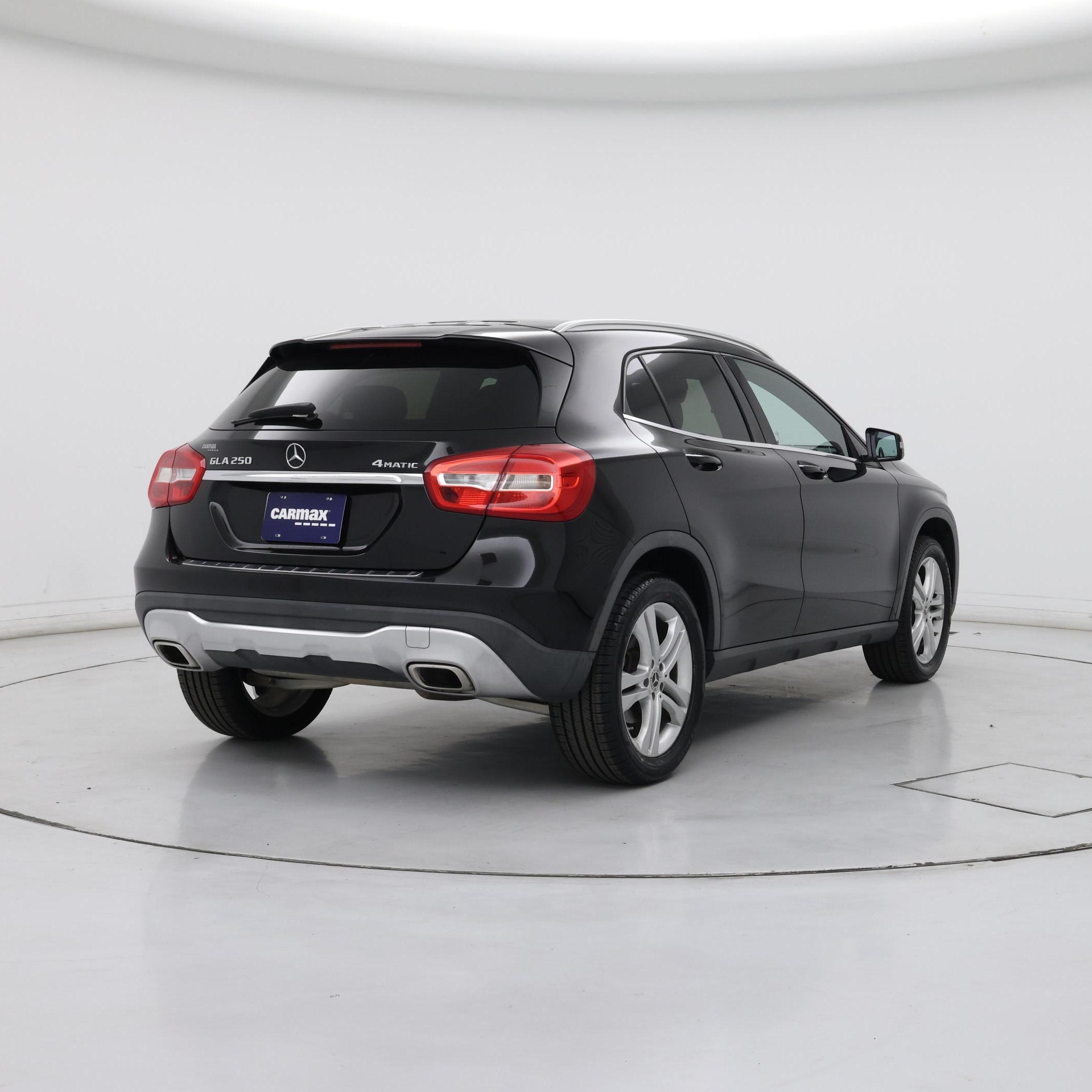 Thumbnail: 2019 Mercedes-Benz GLA - 8