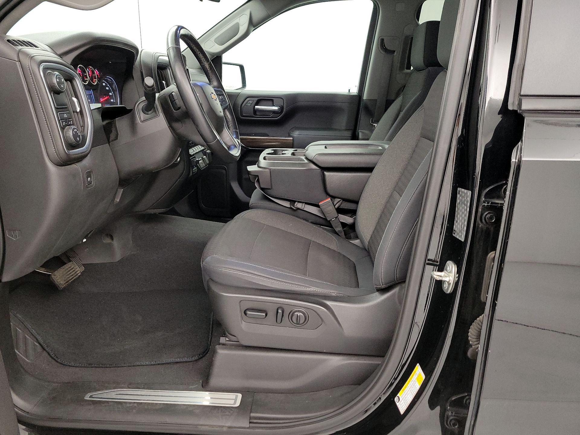 Thumbnail: 2019 Chevrolet Silverado 1500 - 11