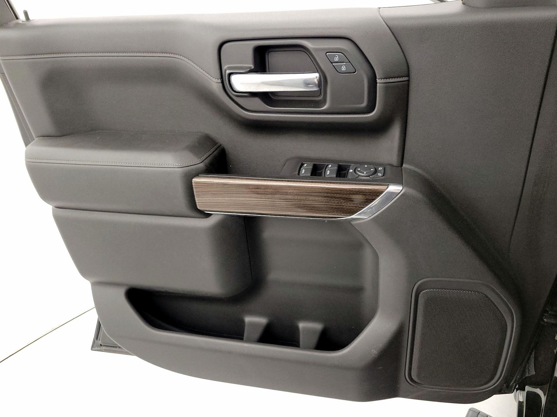 Thumbnail: 2019 Chevrolet Silverado 1500 - 12
