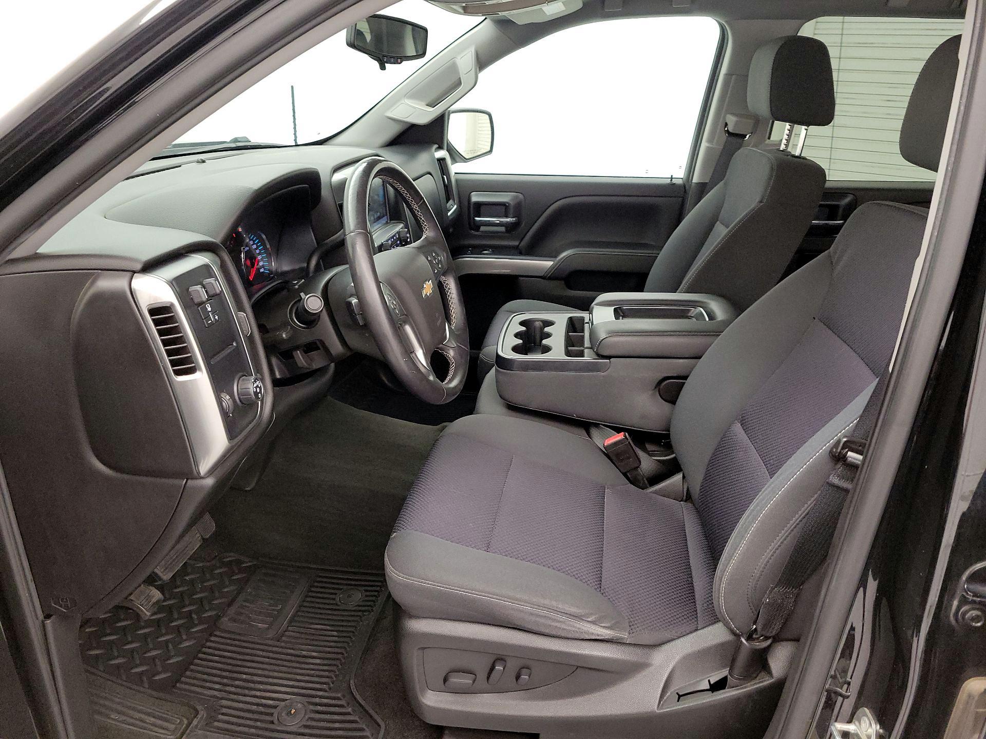 Thumbnail: 2018 Chevrolet Silverado 1500 - 11