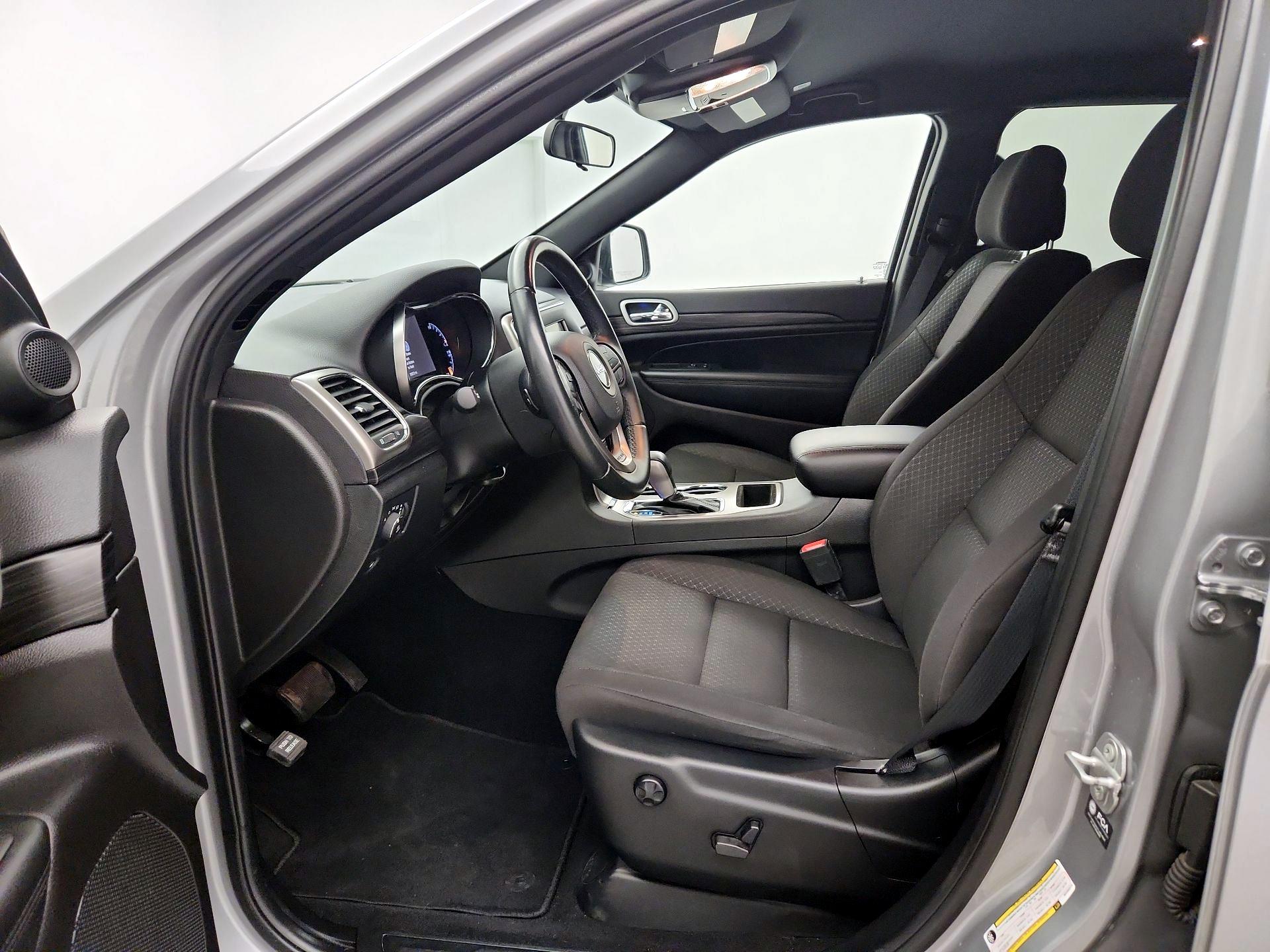 Thumbnail: 2021 Jeep Grand Cherokee - 11