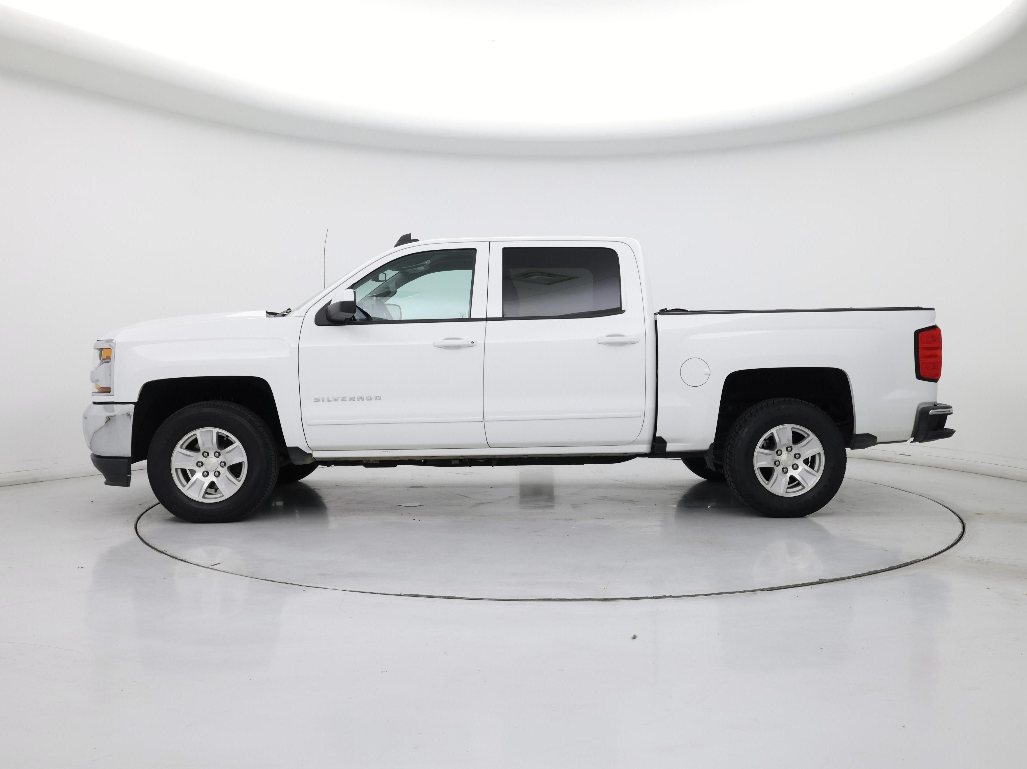 Thumbnail: 2018 Chevrolet Silverado 1500 - 3