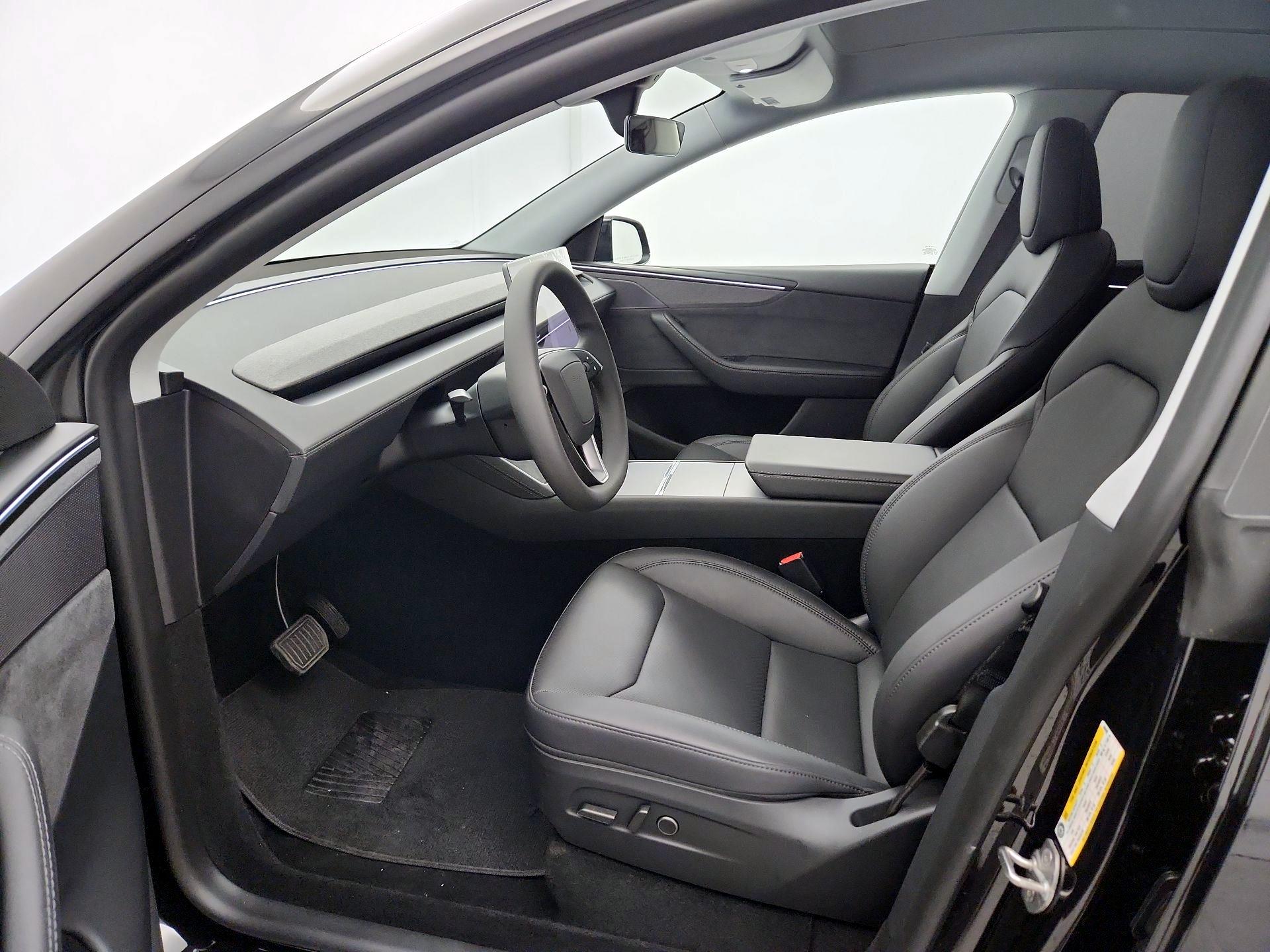Thumbnail: 2026 Tesla Model Y - 11