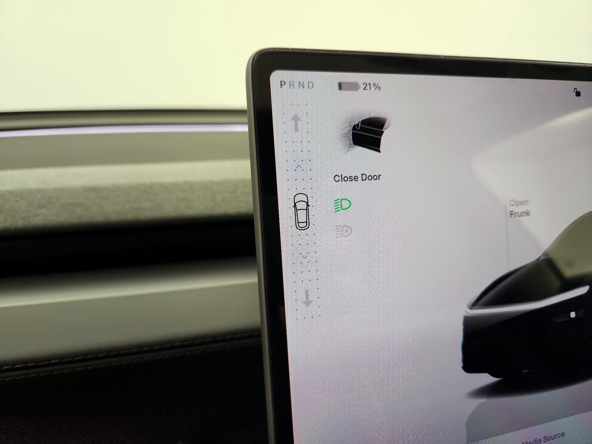 Thumbnail: 2026 Tesla Model Y - 17