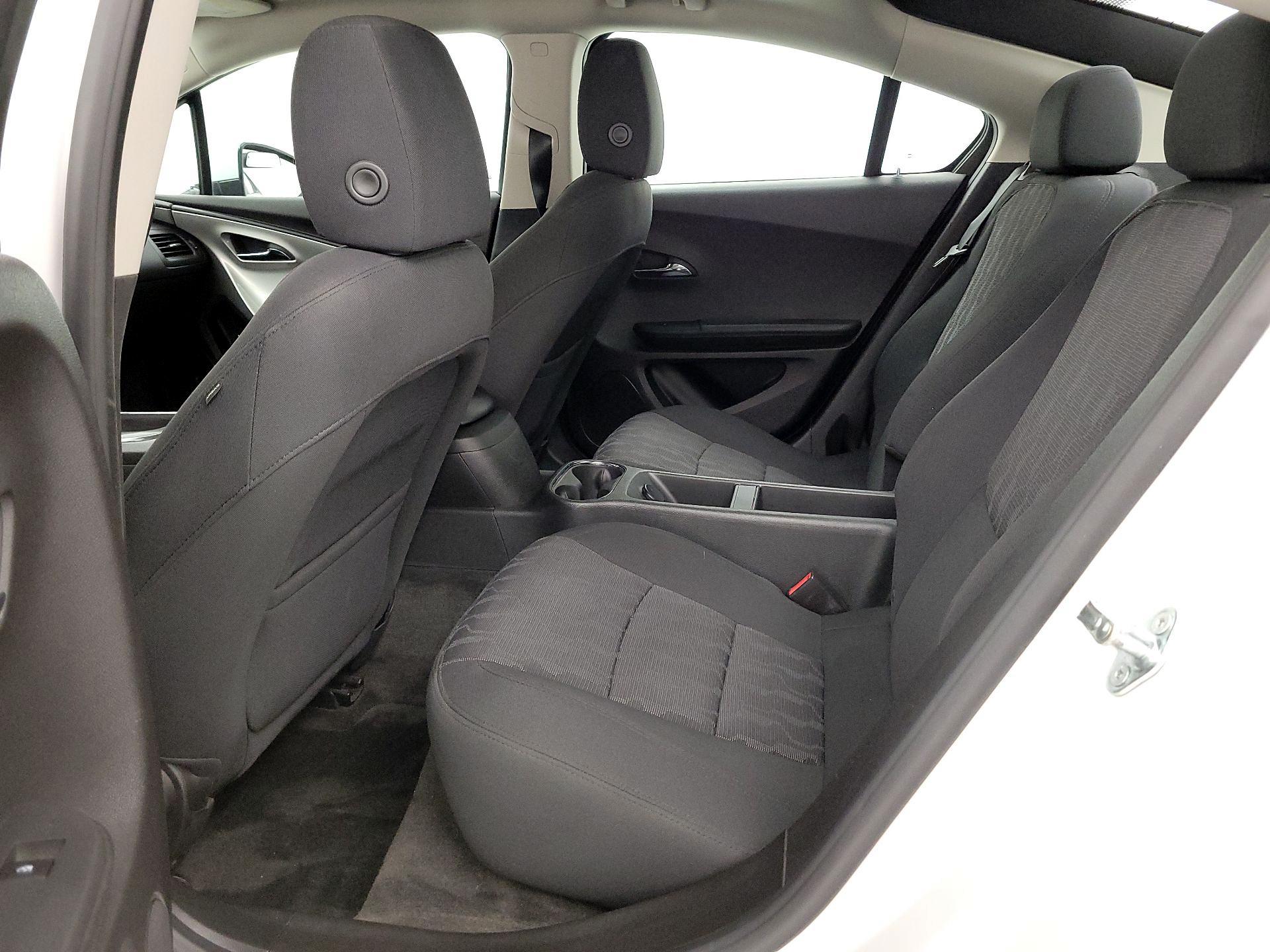 Thumbnail: 2015 Chevrolet Volt - 19