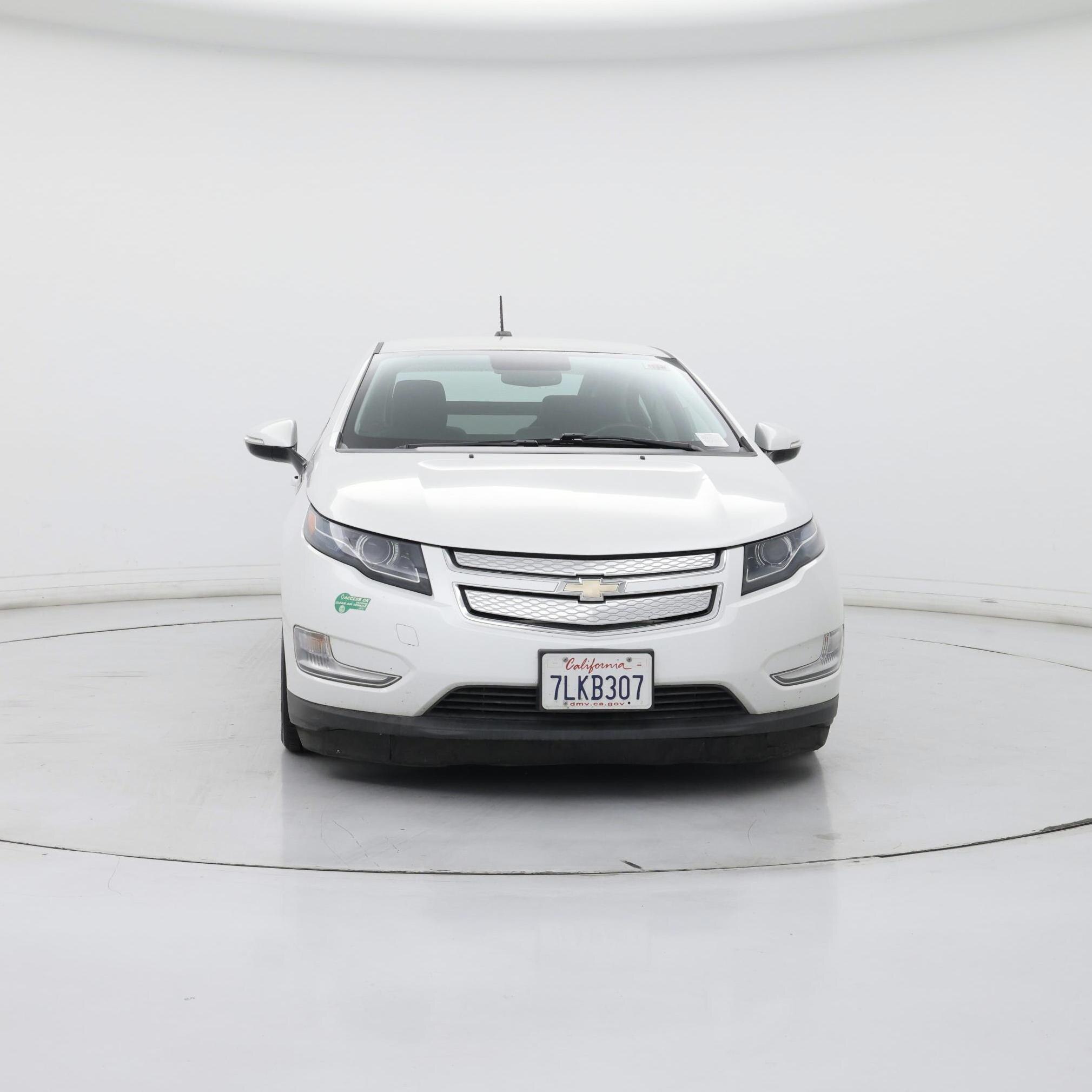 Thumbnail: 2015 Chevrolet Volt - 5