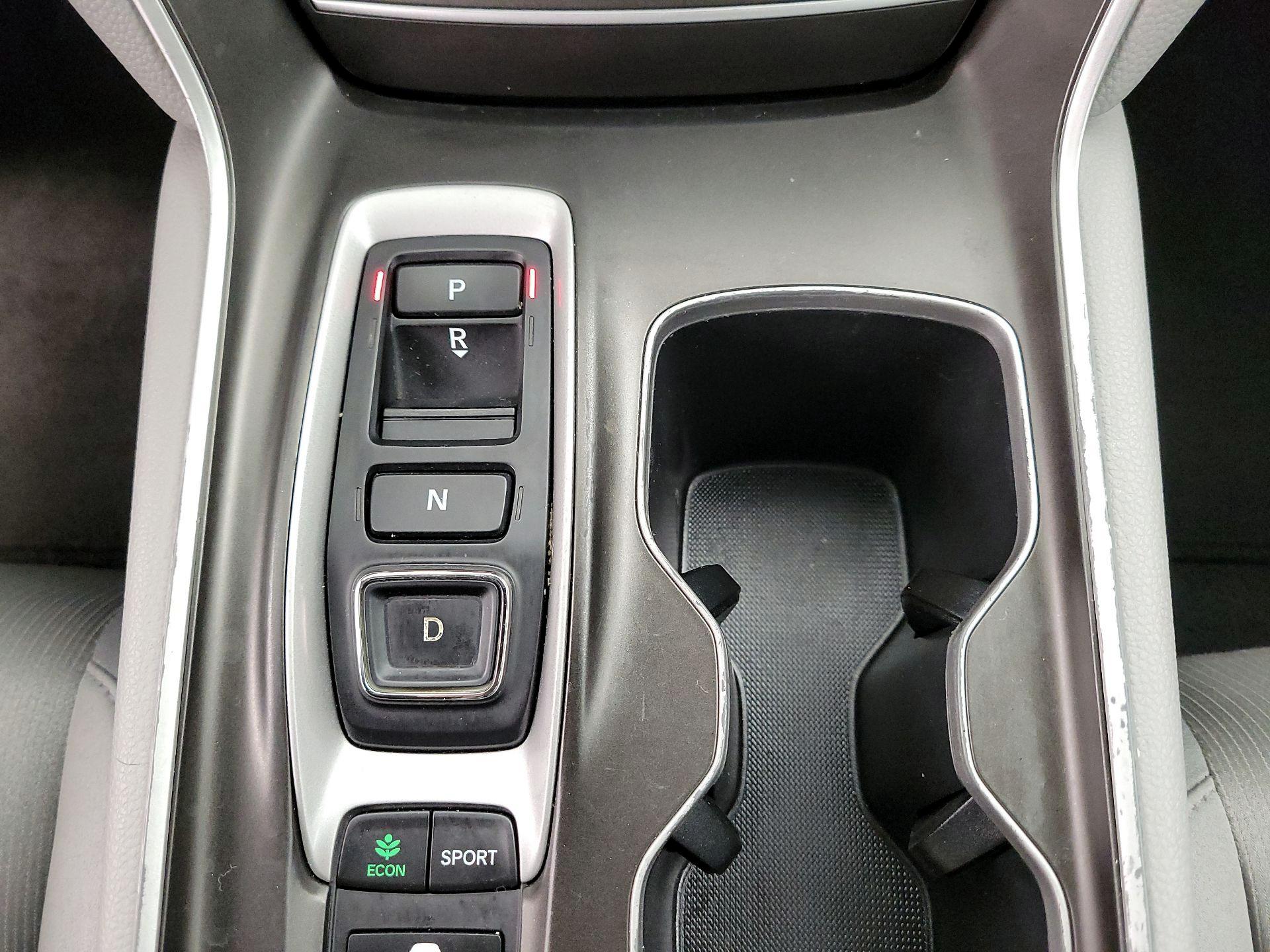 Thumbnail: 2018 Honda Accord - 17
