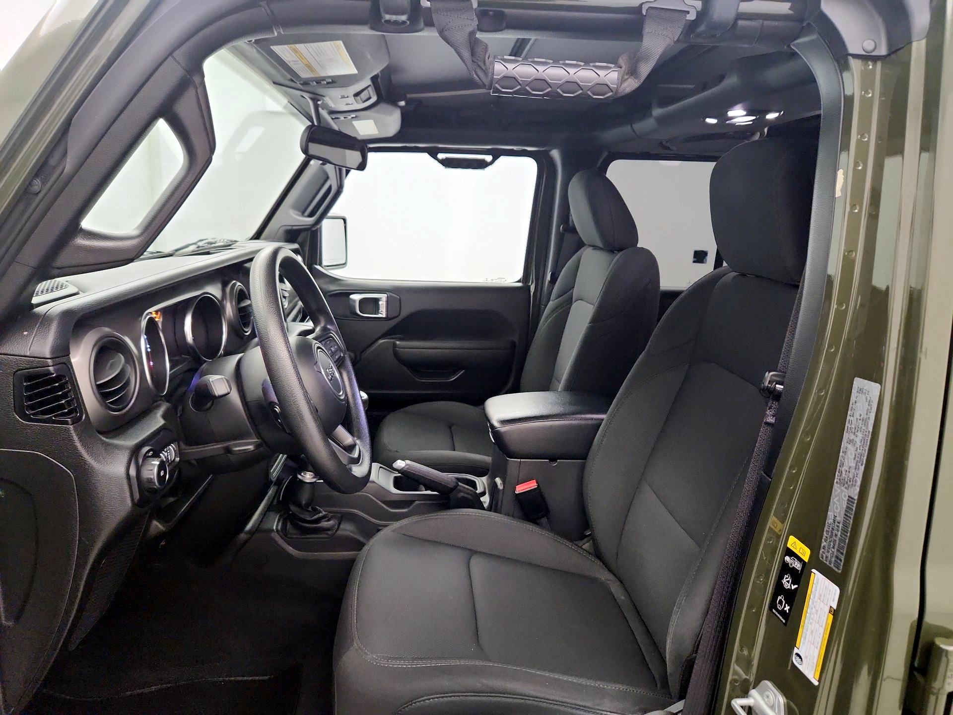 Thumbnail: 2022 Jeep Wrangler - 11