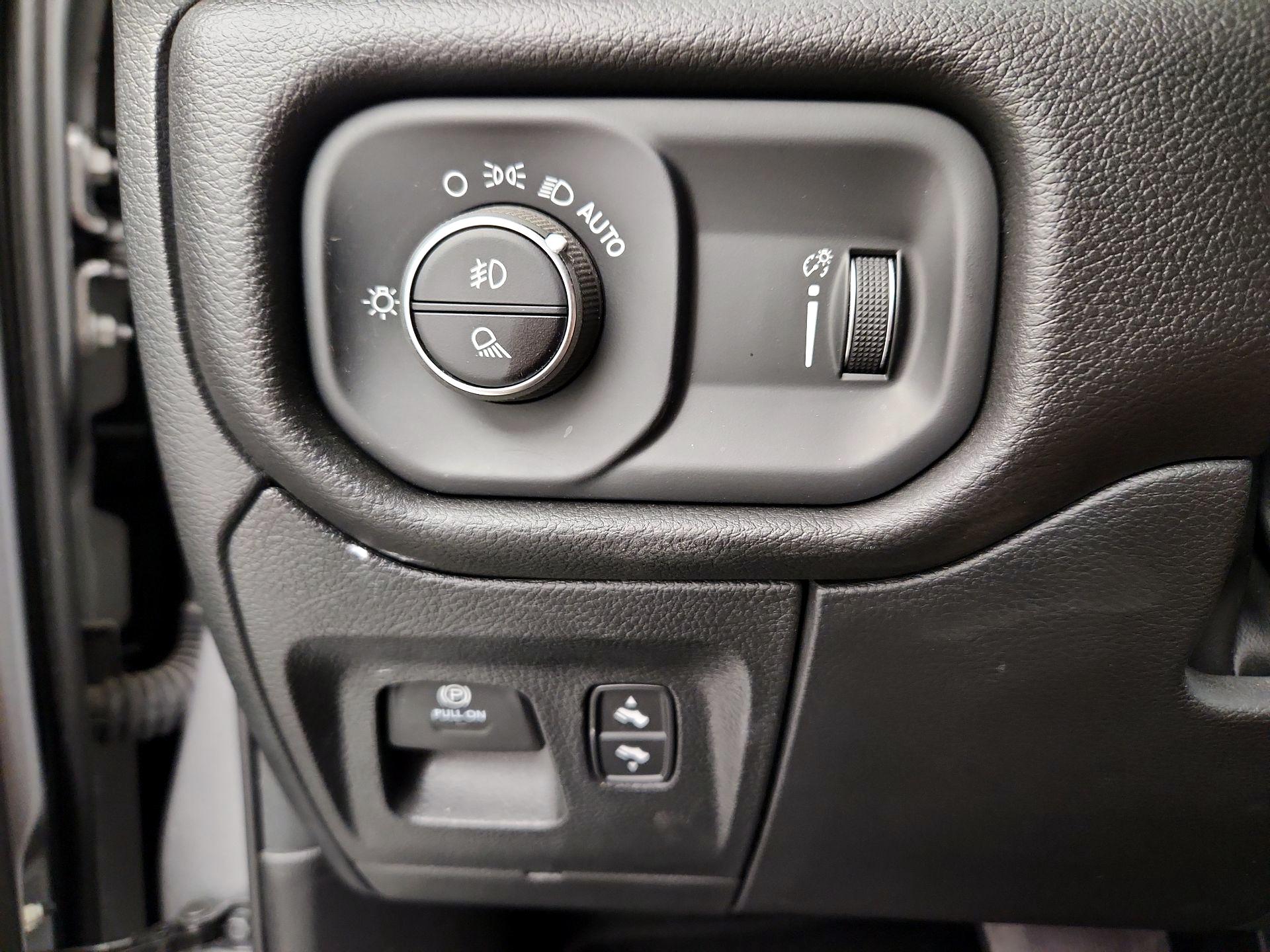 Thumbnail: 2024 RAM 1500 - 13