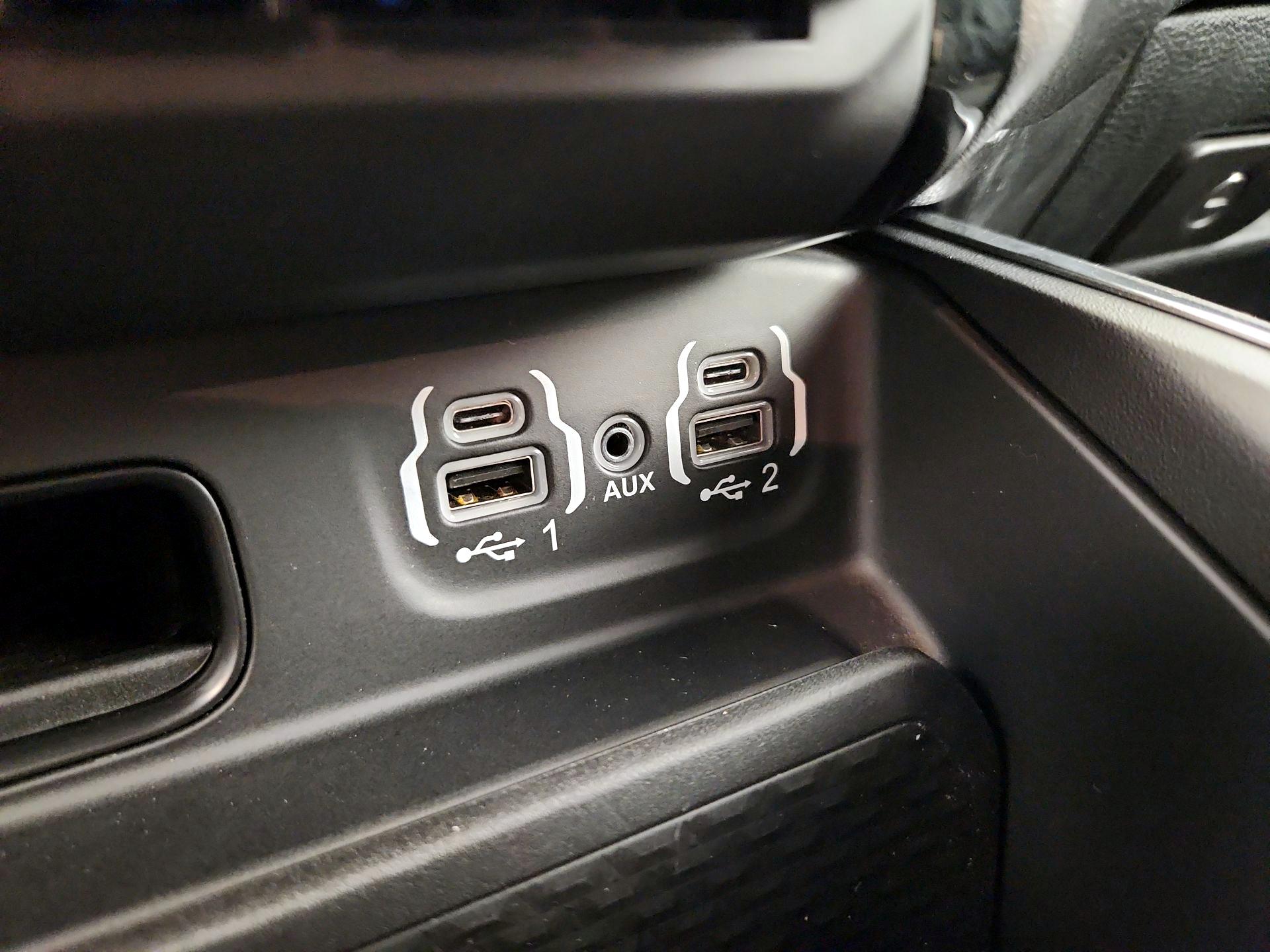 Thumbnail: 2024 RAM 1500 - 19