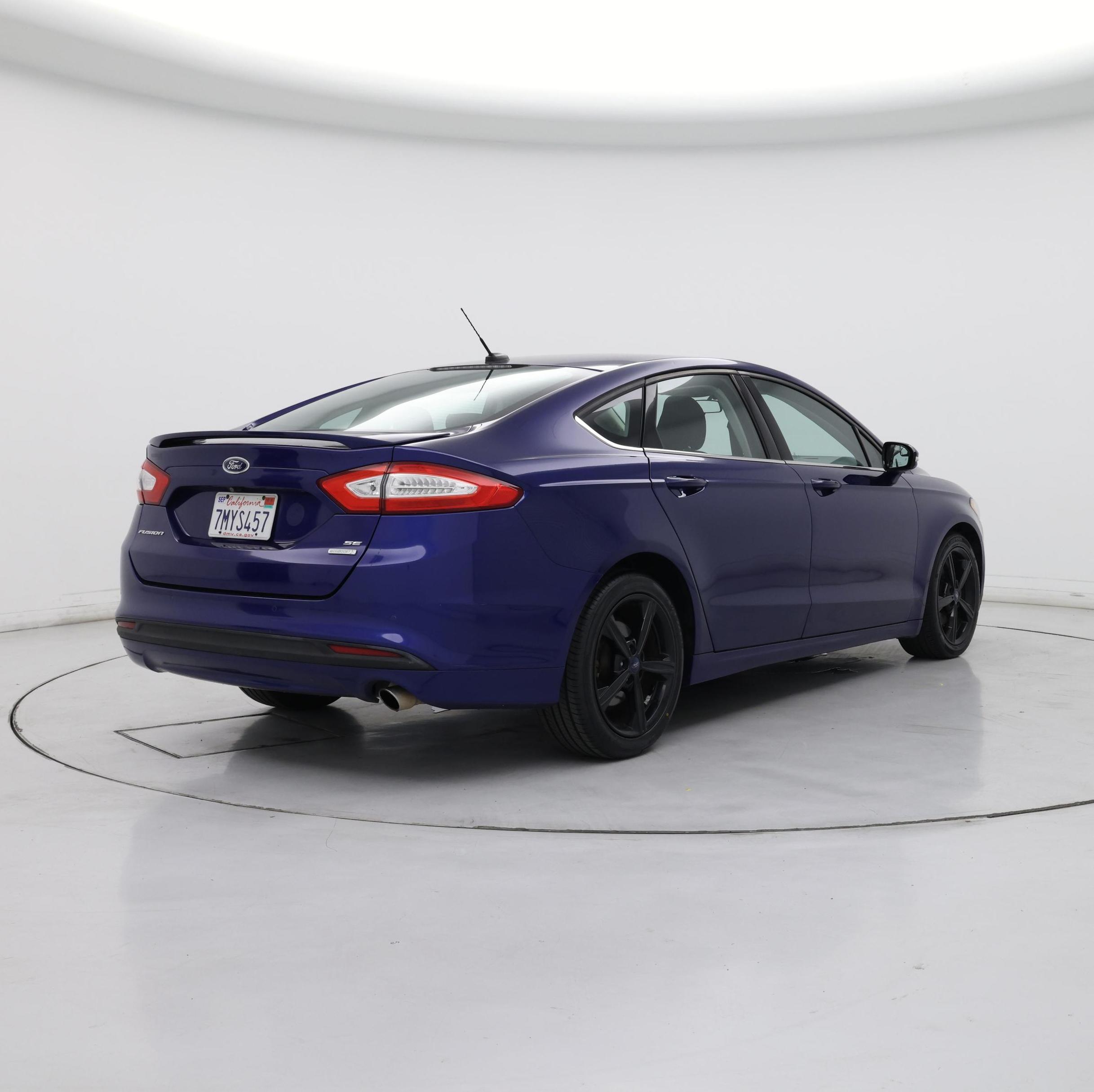 Thumbnail: 2016 Ford Fusion - 8