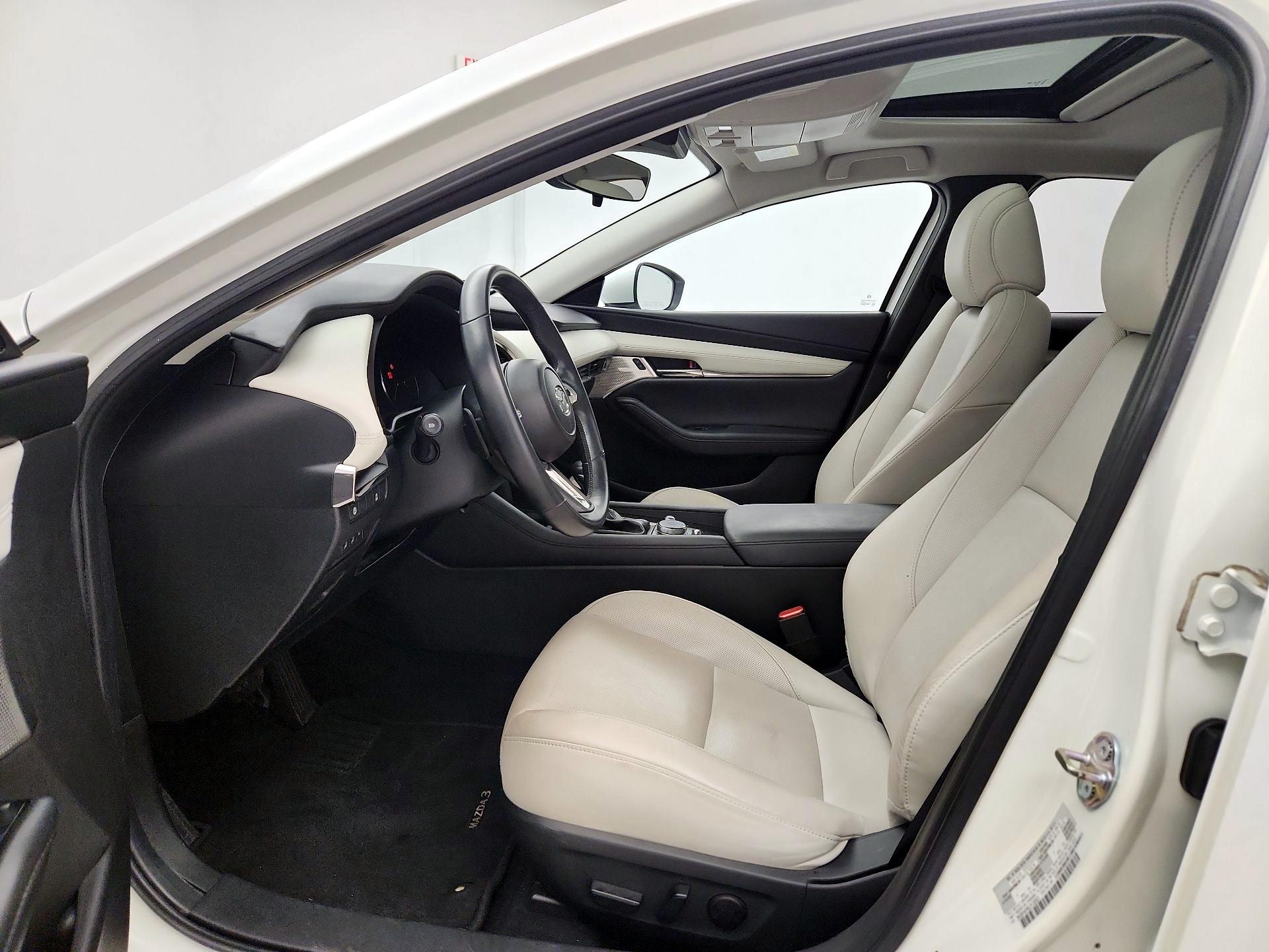 Thumbnail: 2020 Mazda Mazda3 - 11