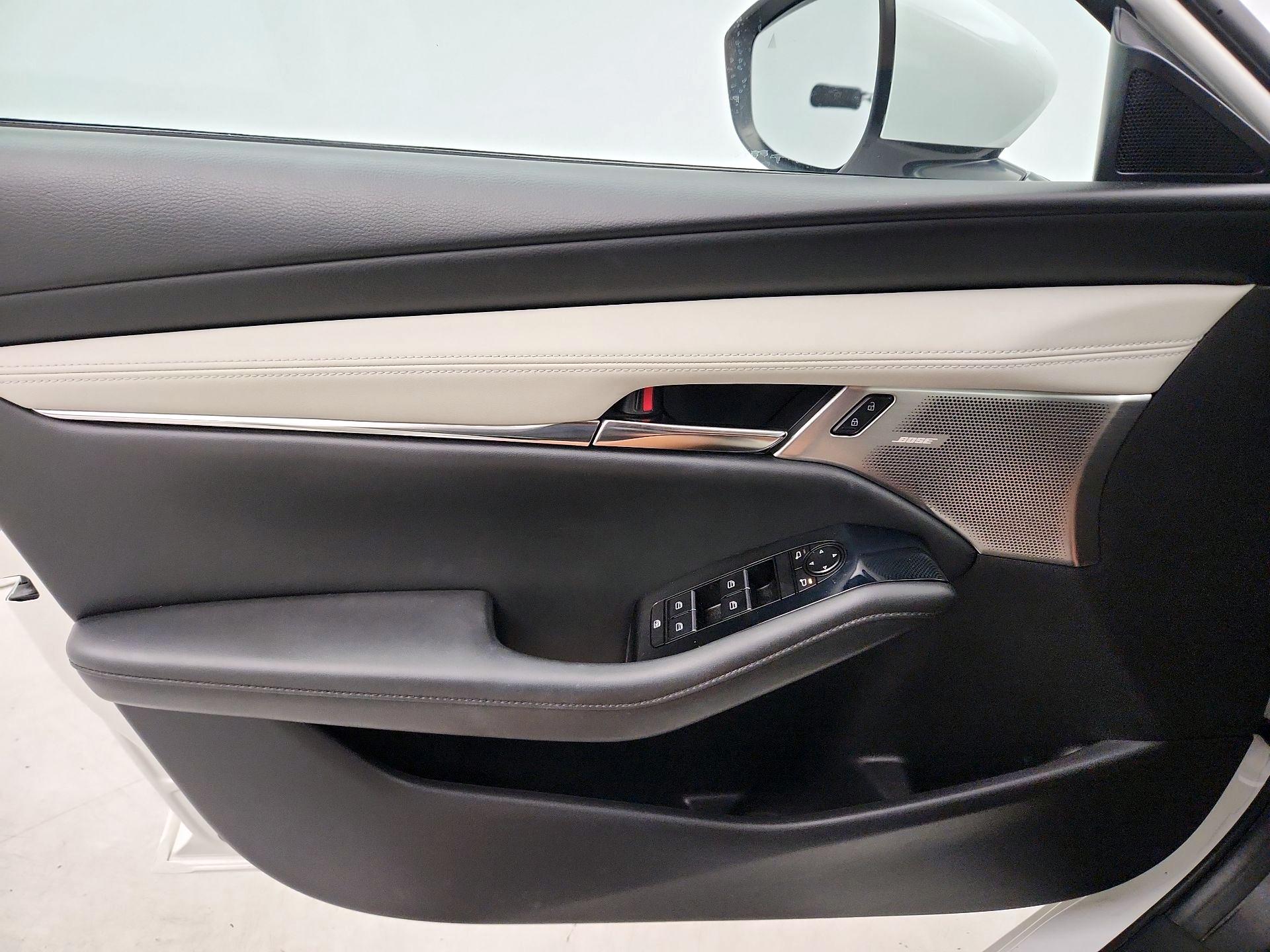 Thumbnail: 2020 Mazda Mazda3 - 12