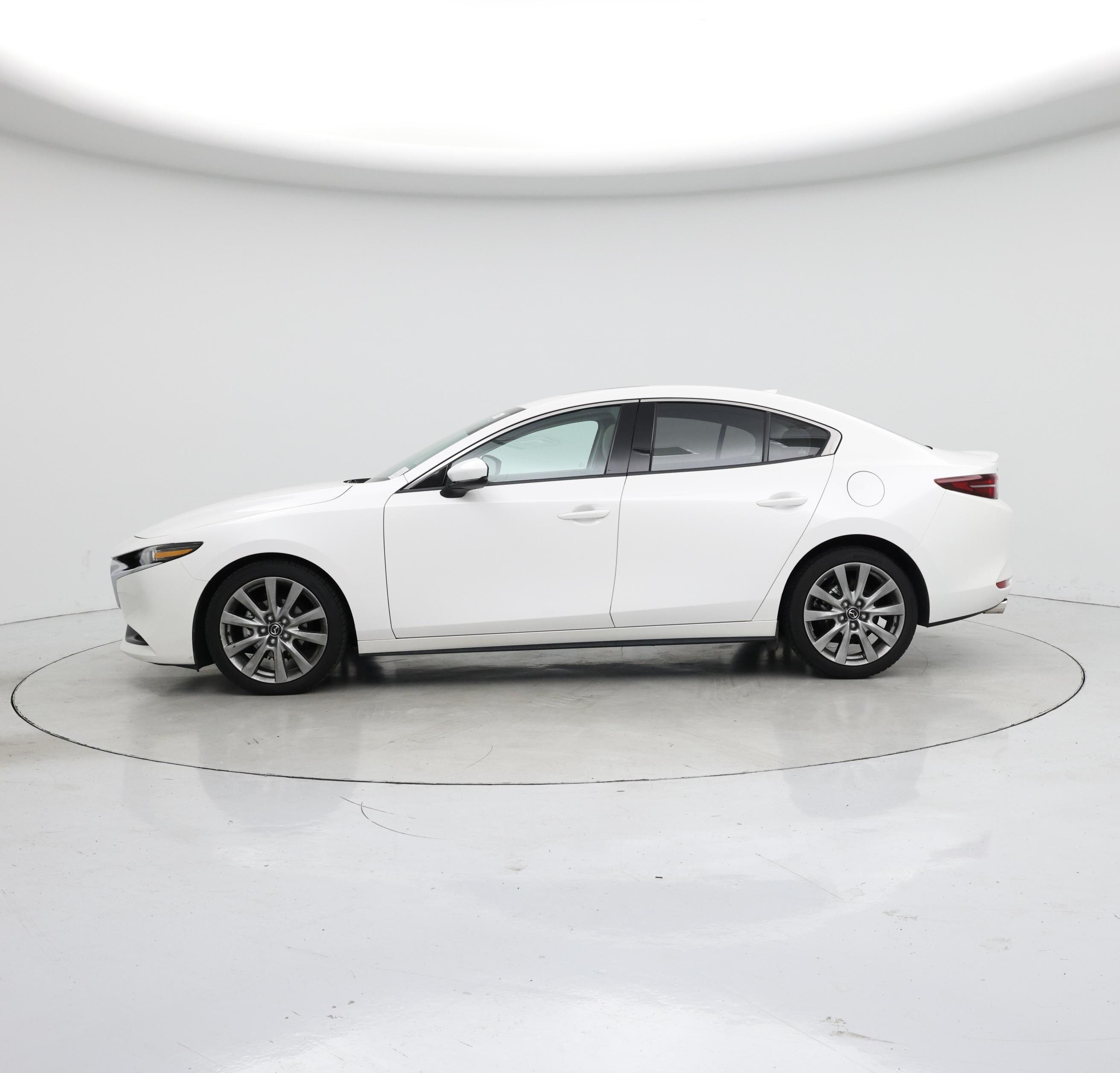 Thumbnail: 2020 Mazda Mazda3 - 3