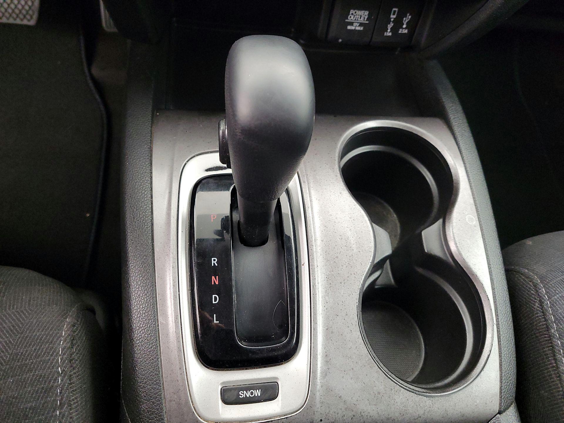 Thumbnail: 2018 Honda Pilot - 17