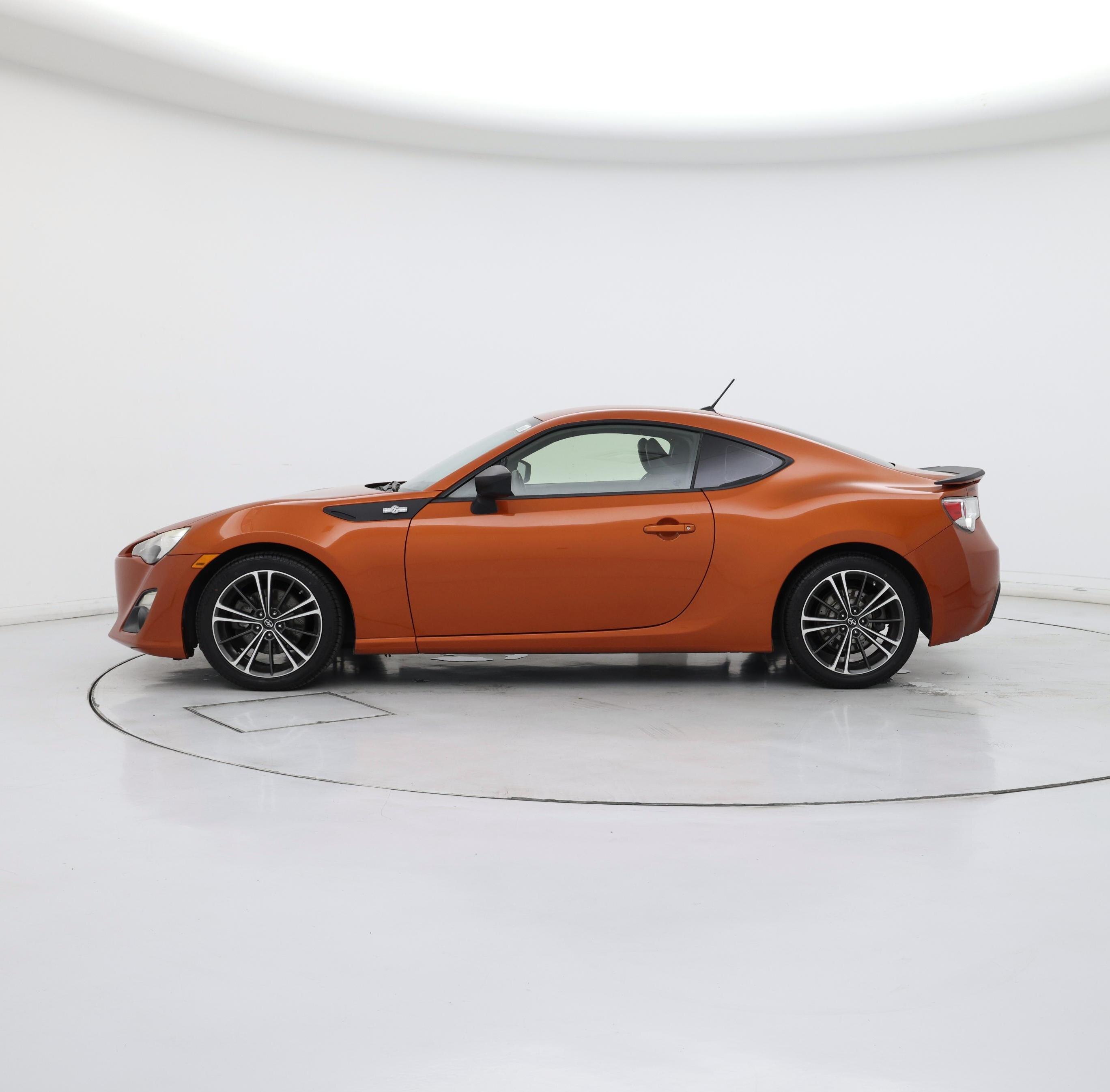 Thumbnail: 2014 Scion FR-S - 3