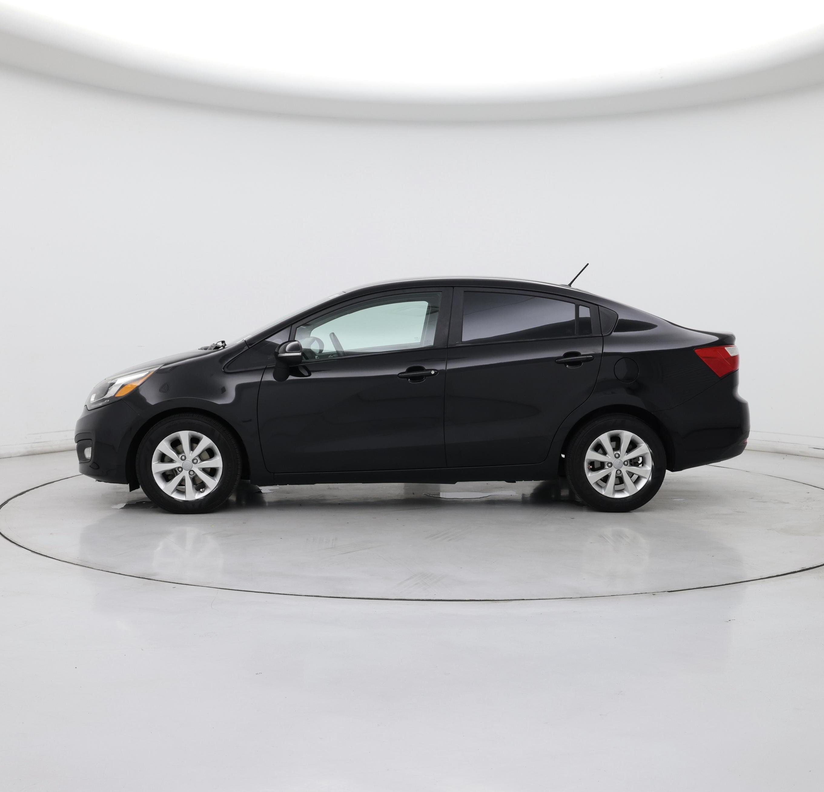 Thumbnail: 2014 Kia Rio - 3