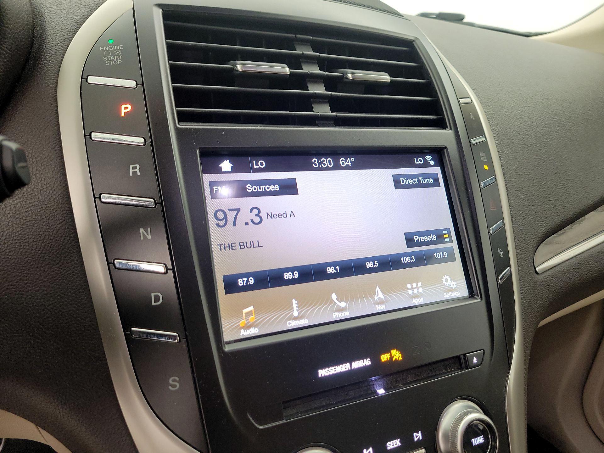 Thumbnail: 2019 Lincoln MKC - 16