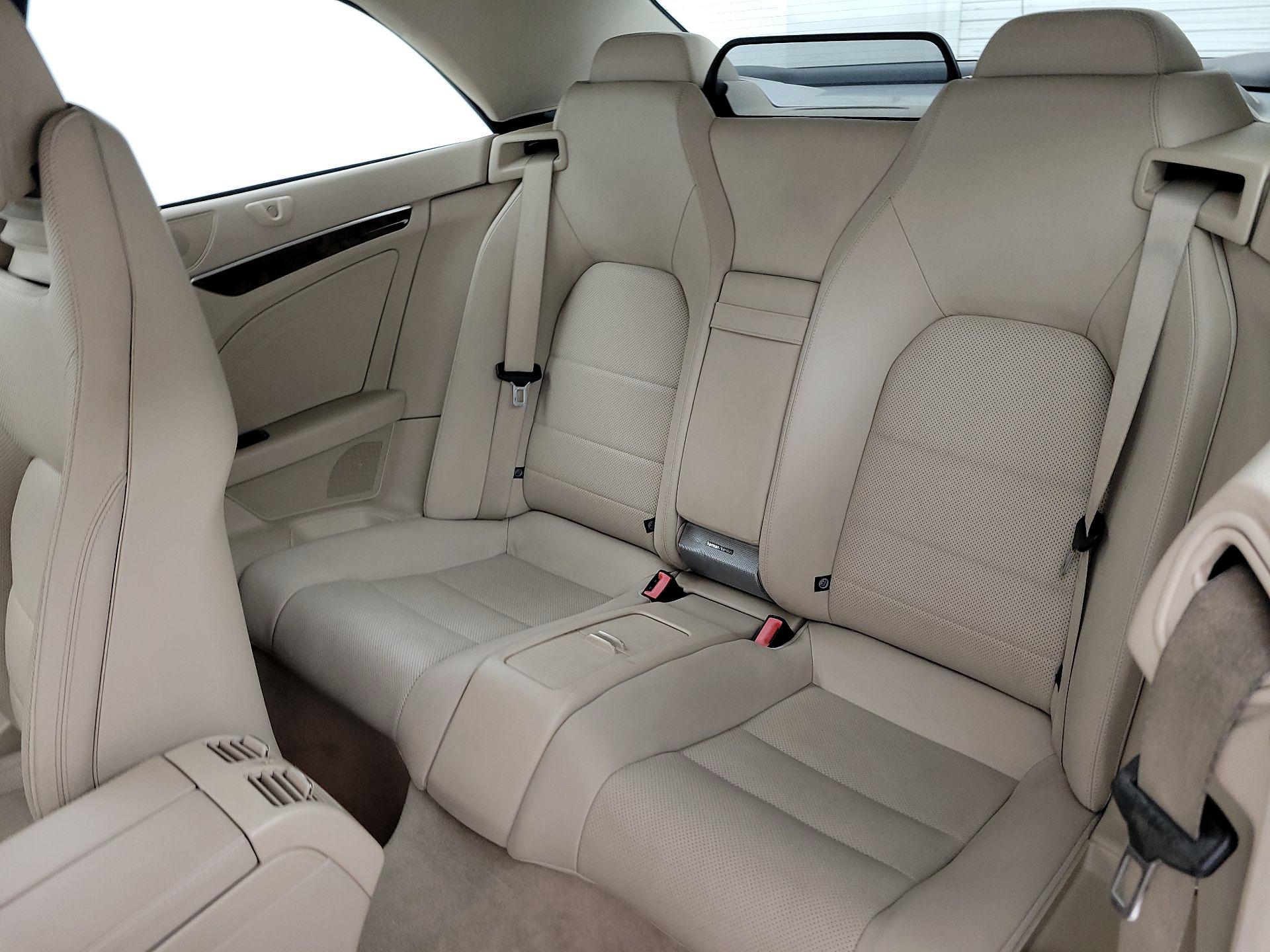 Thumbnail: 2016 Mercedes-Benz E-Class - 19